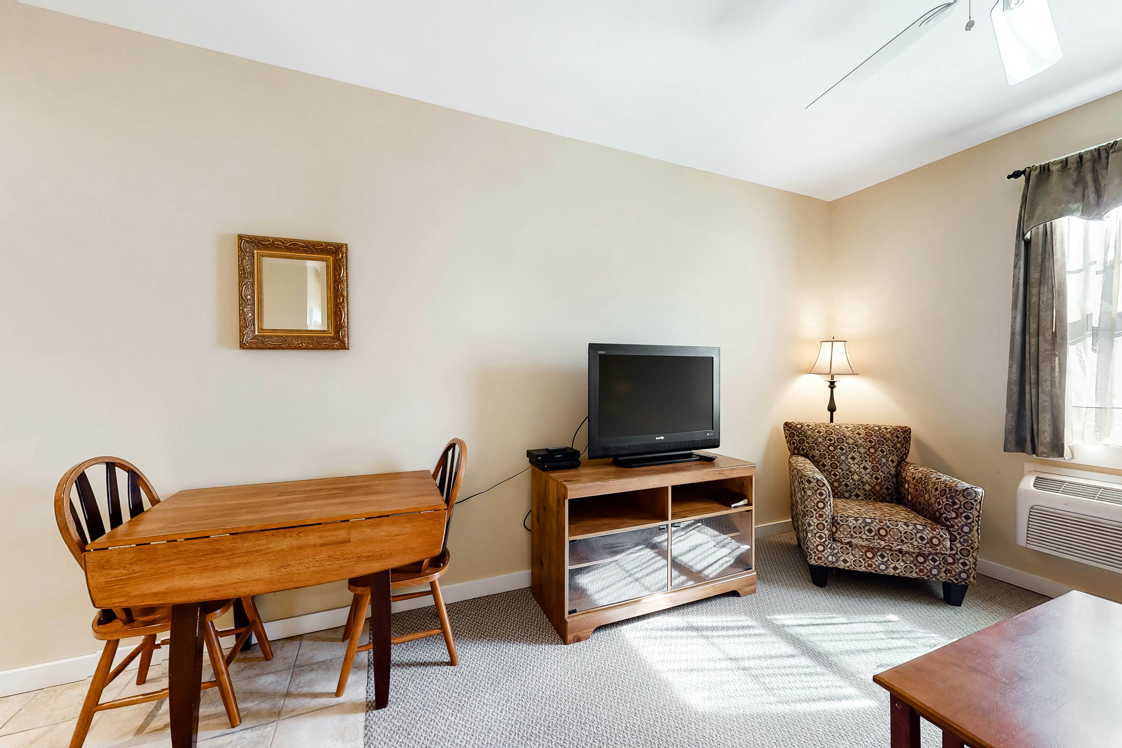 The Colonels Suites Unit 2 1 BD Northeast Harbor, ME Vacation Rental