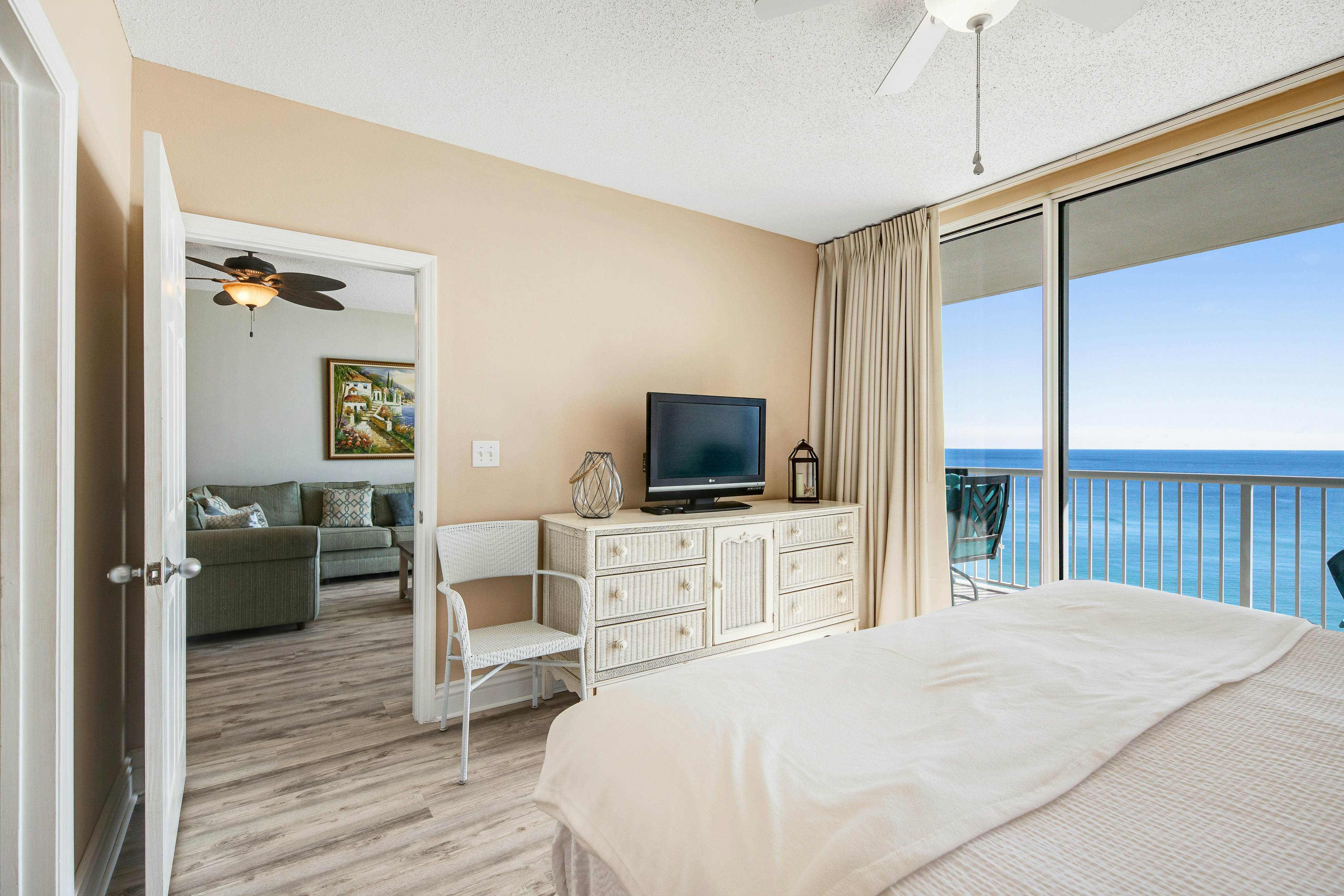 Majestic Beach Resort Tower 1- 1003