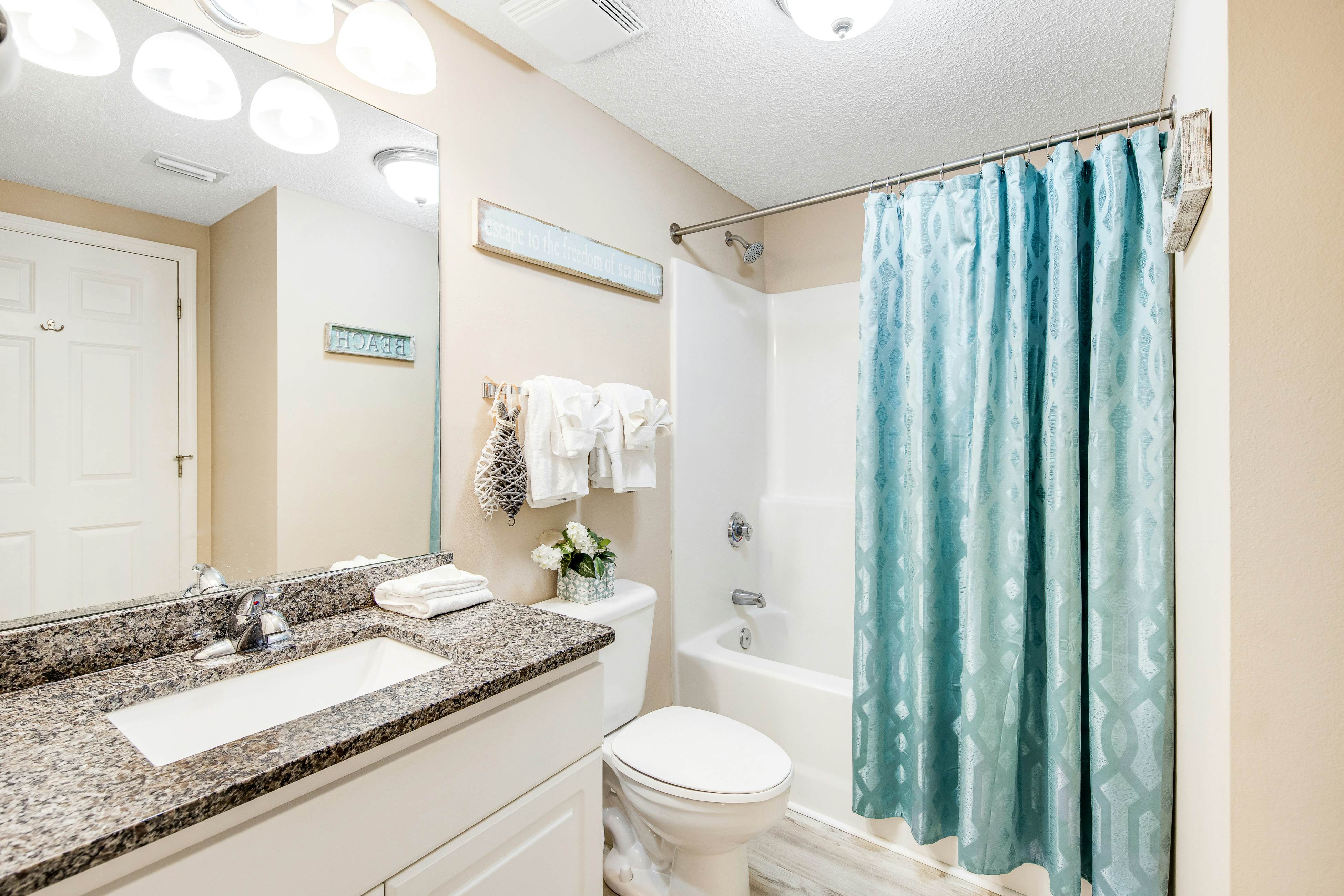 Majestic Beach Resort Tower 1- 1003