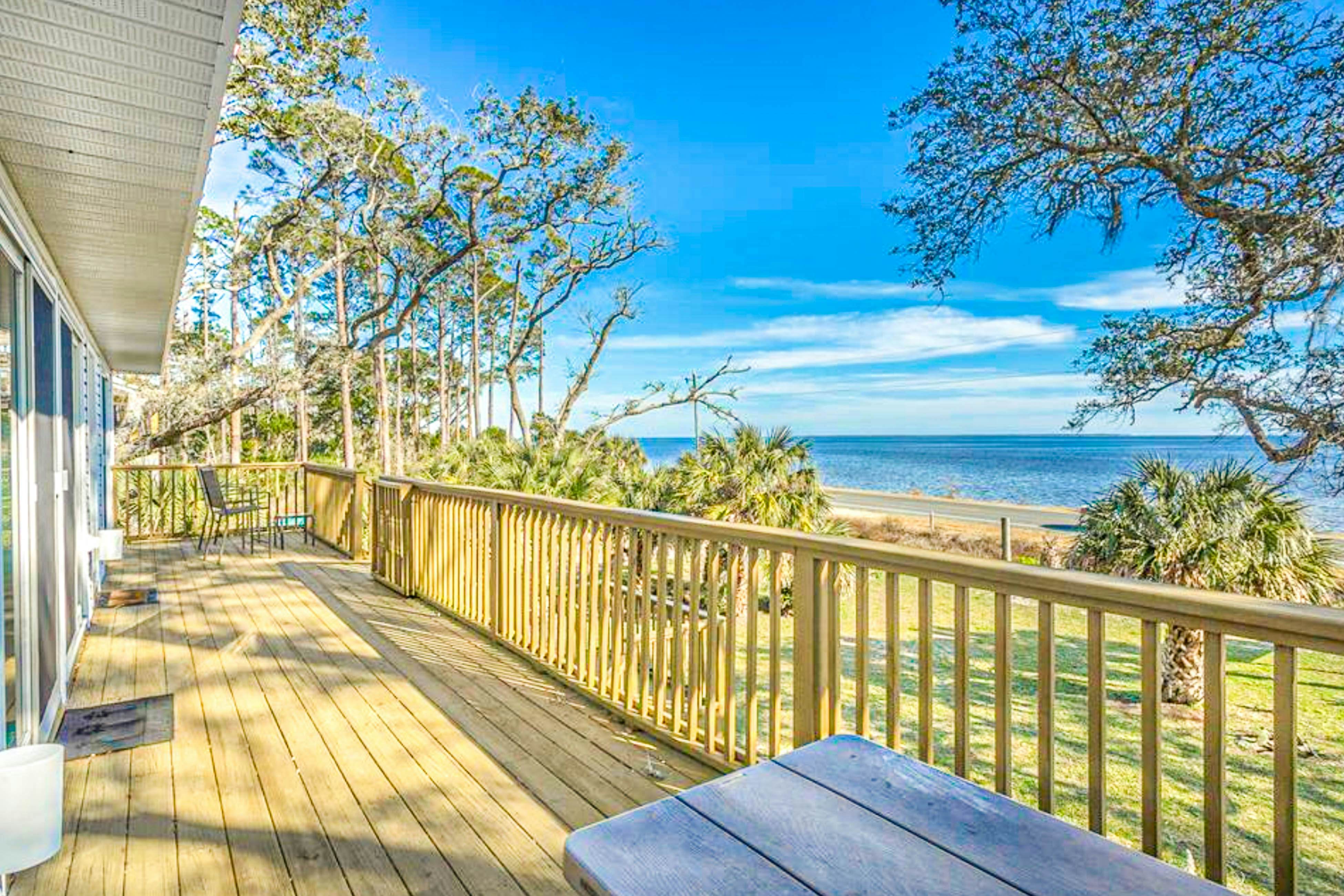 Bliss on the Bay 2 BD St. Island, FL Vacation Rental Vacasa
