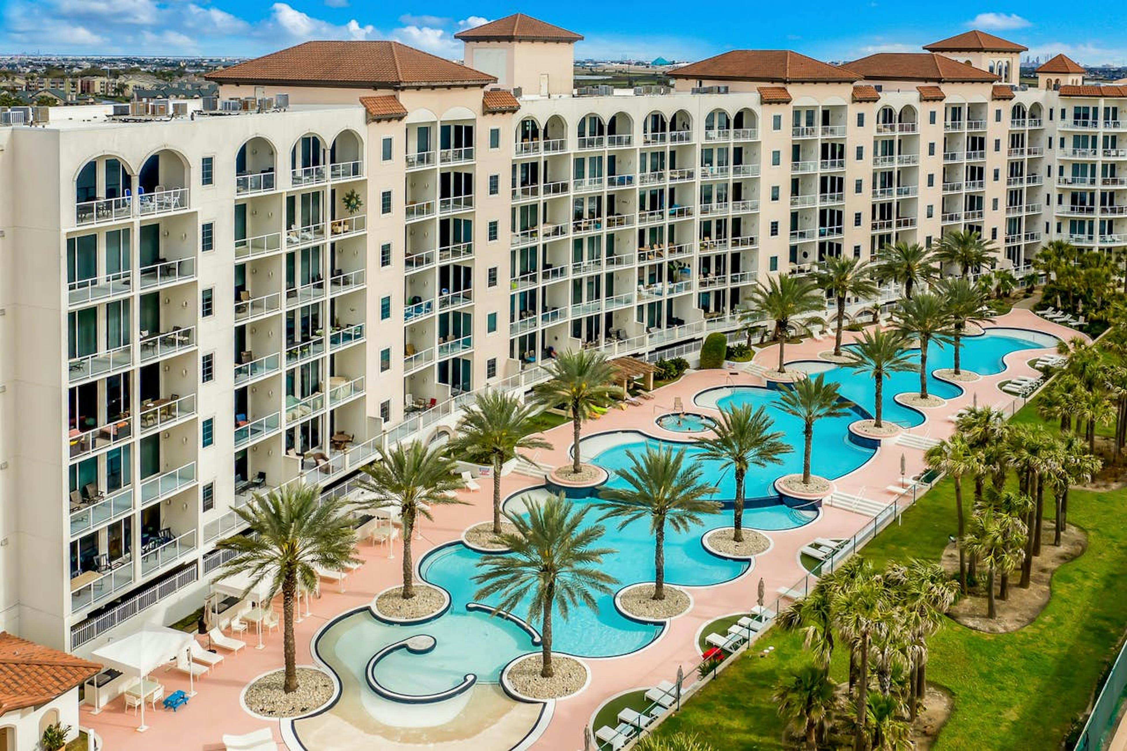 Diamond Beach Resort Seawall Stunner