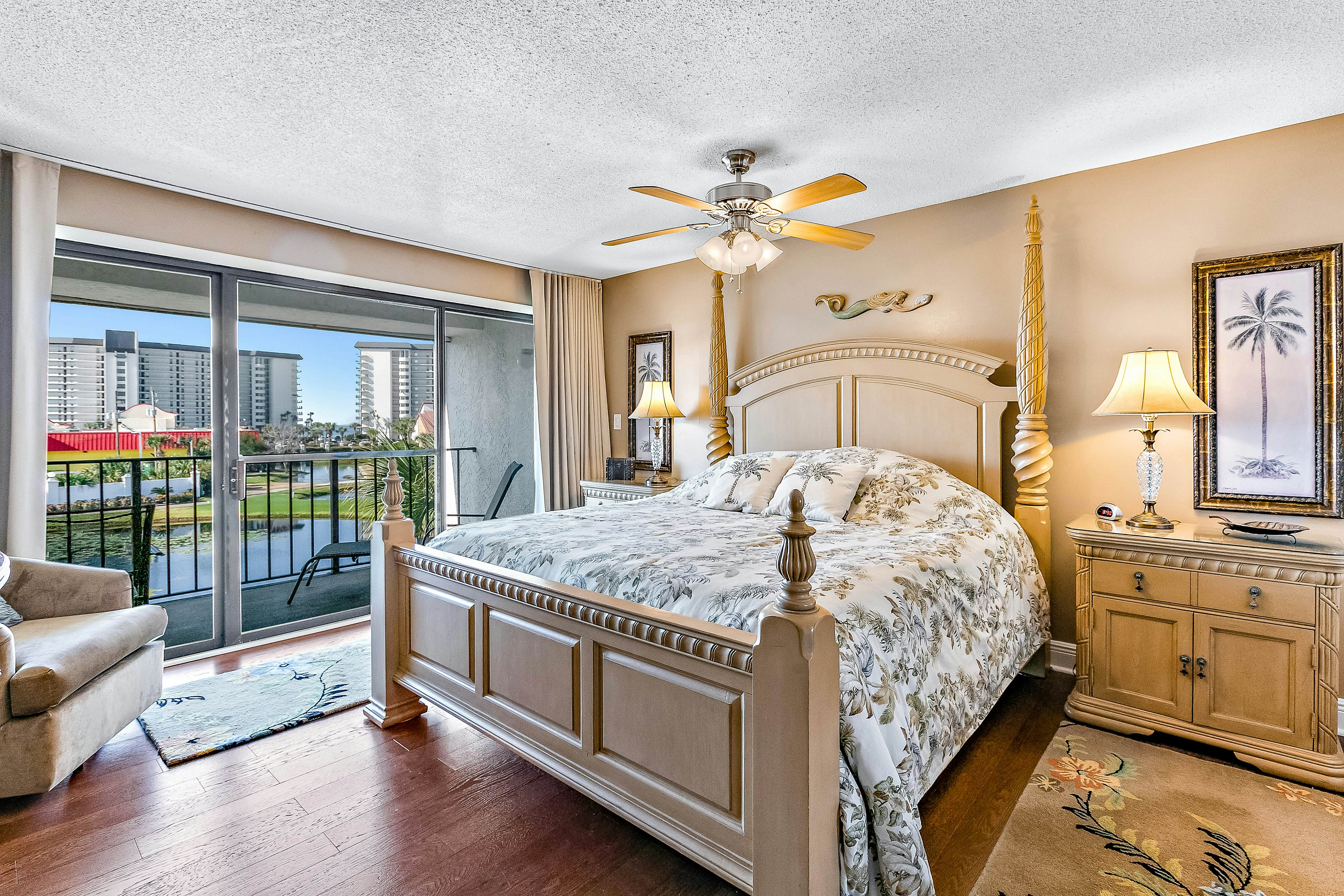 Edgewater Golf Villa #115