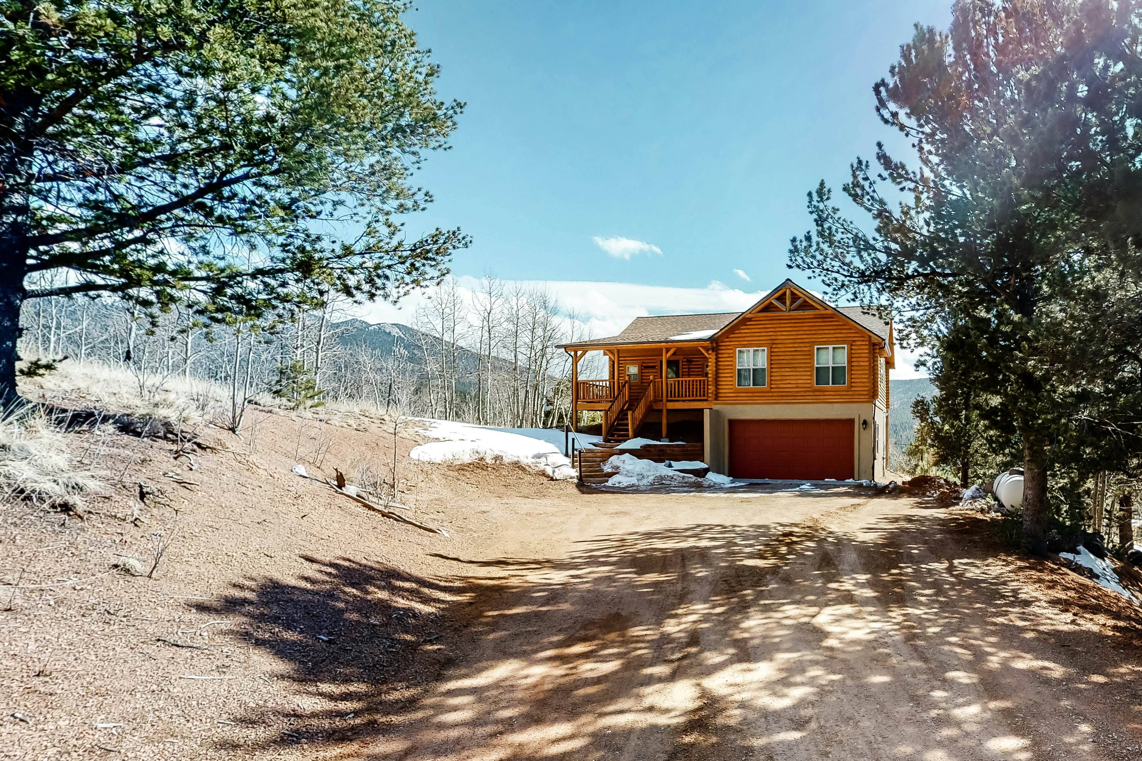 Colorado Cabin Rentals, Vacation Rentals, Ski Chalets | Vacasa