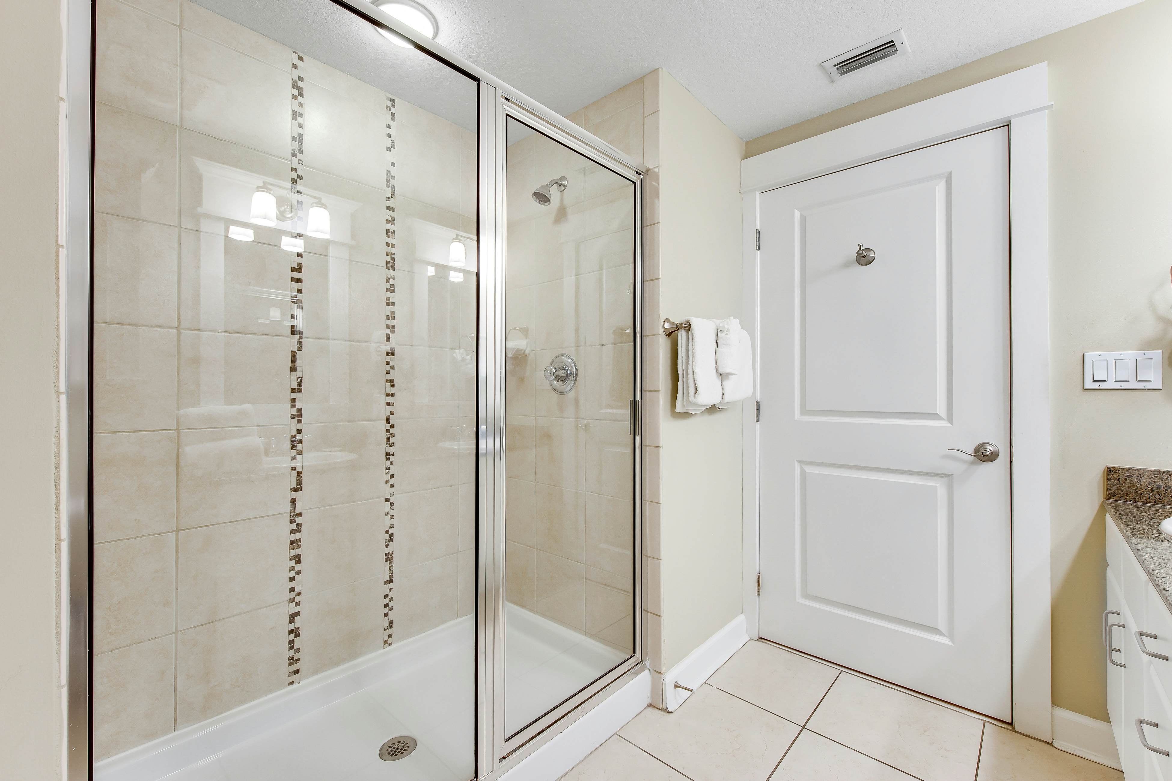 Grand Panama Tower 2 Unit 906