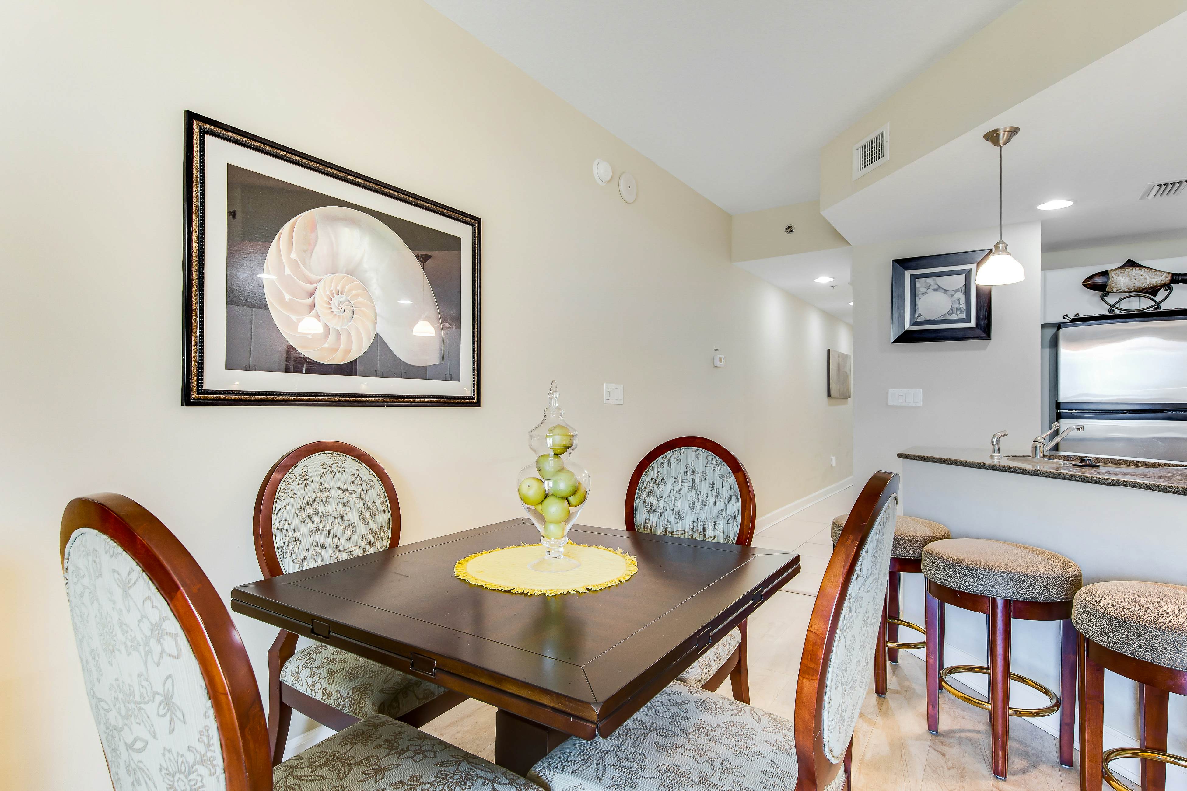 Grand Panama Tower 2 Unit 906