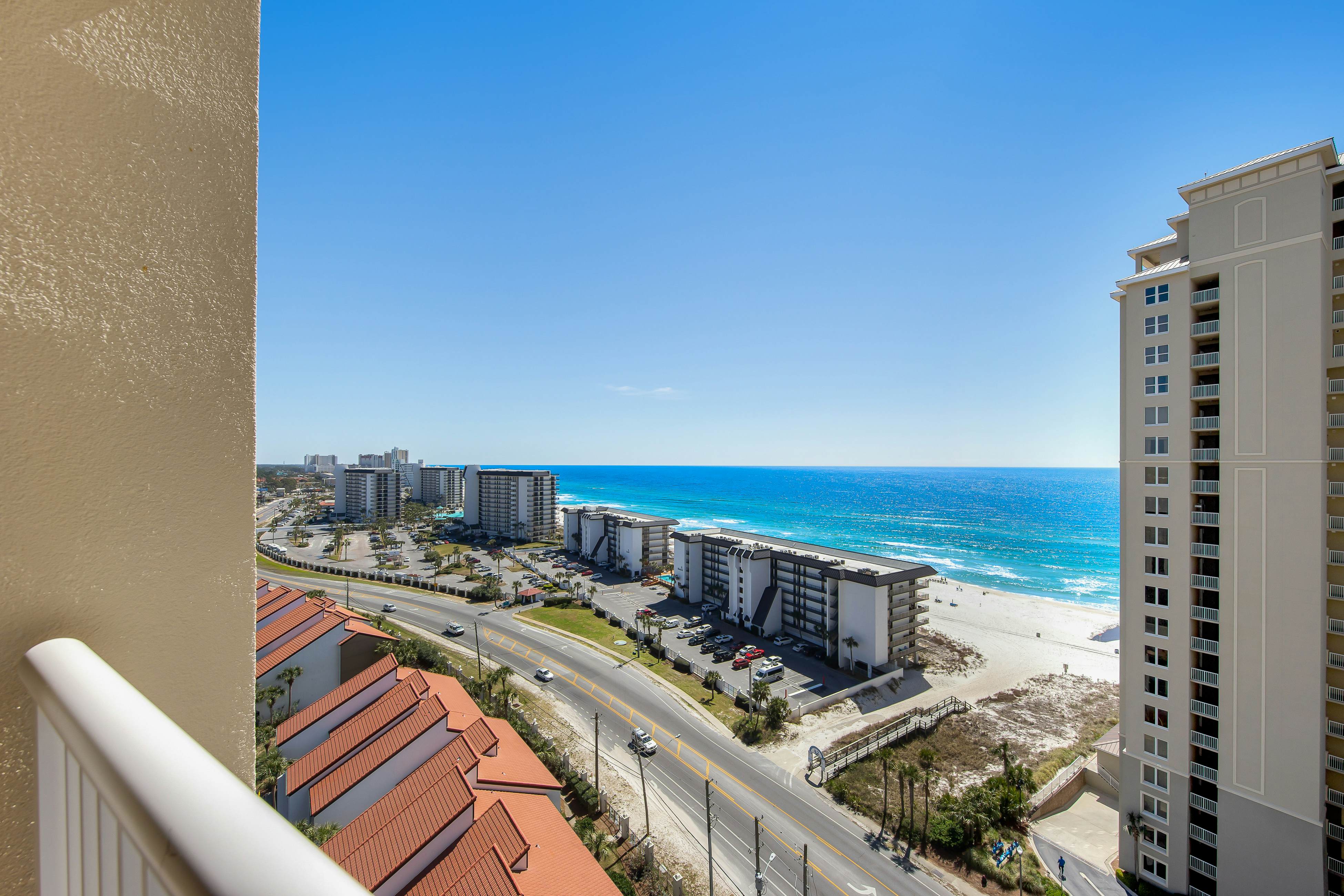 Grand Panama Tower 2 Unit 906