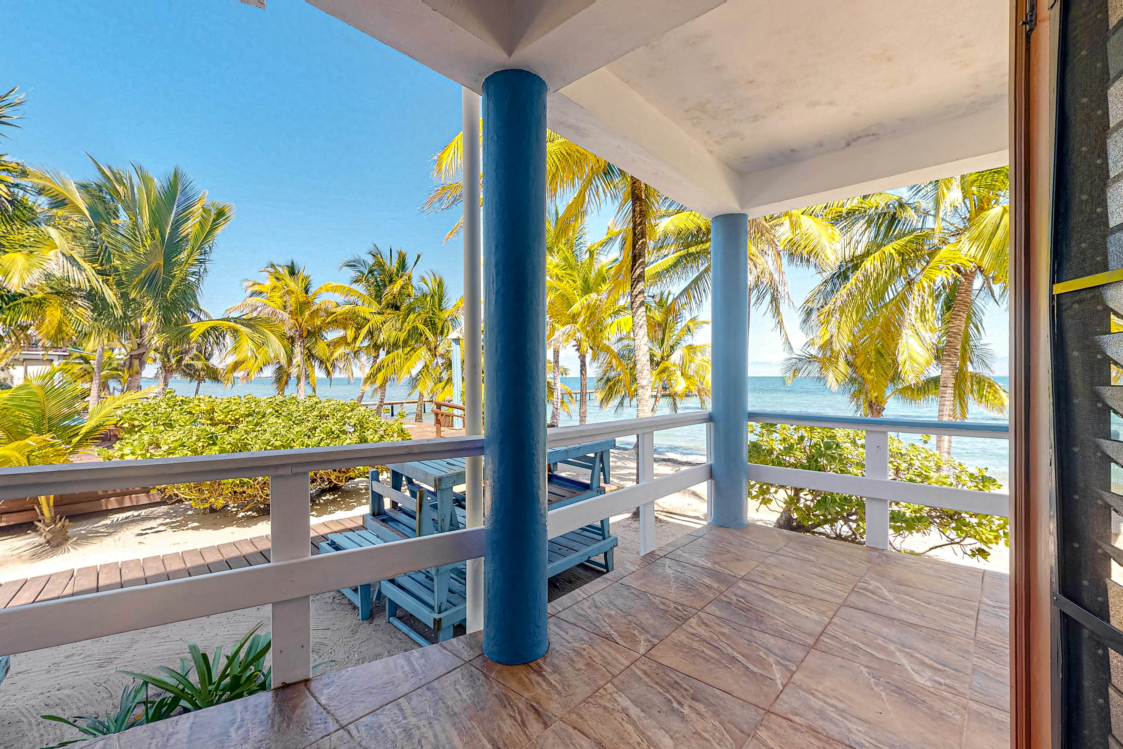 Condo 28 at Beachside Villas -Gold Standard Certified