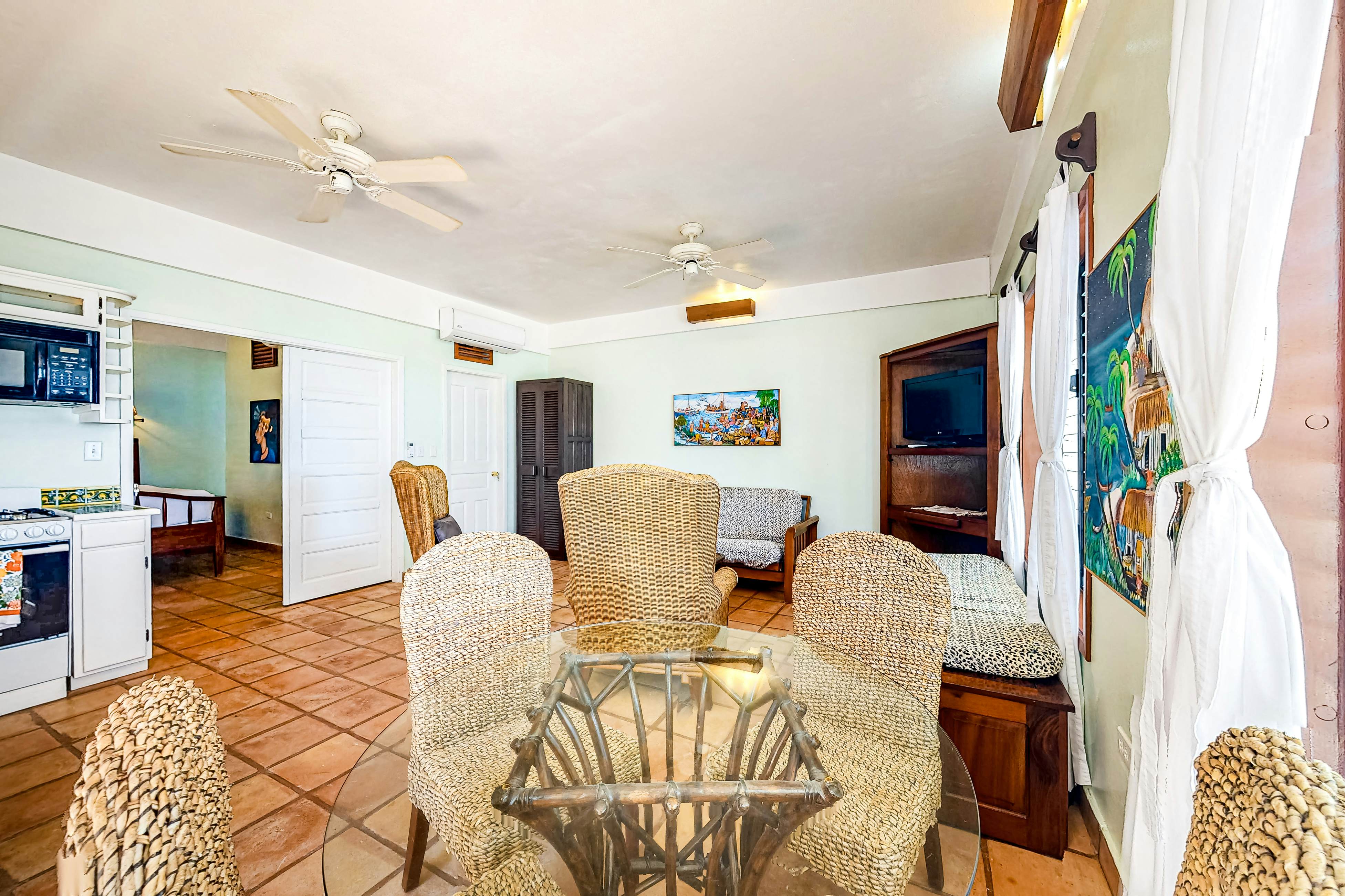 Condo 29 at Beachside Villas -Gold Standard Certified