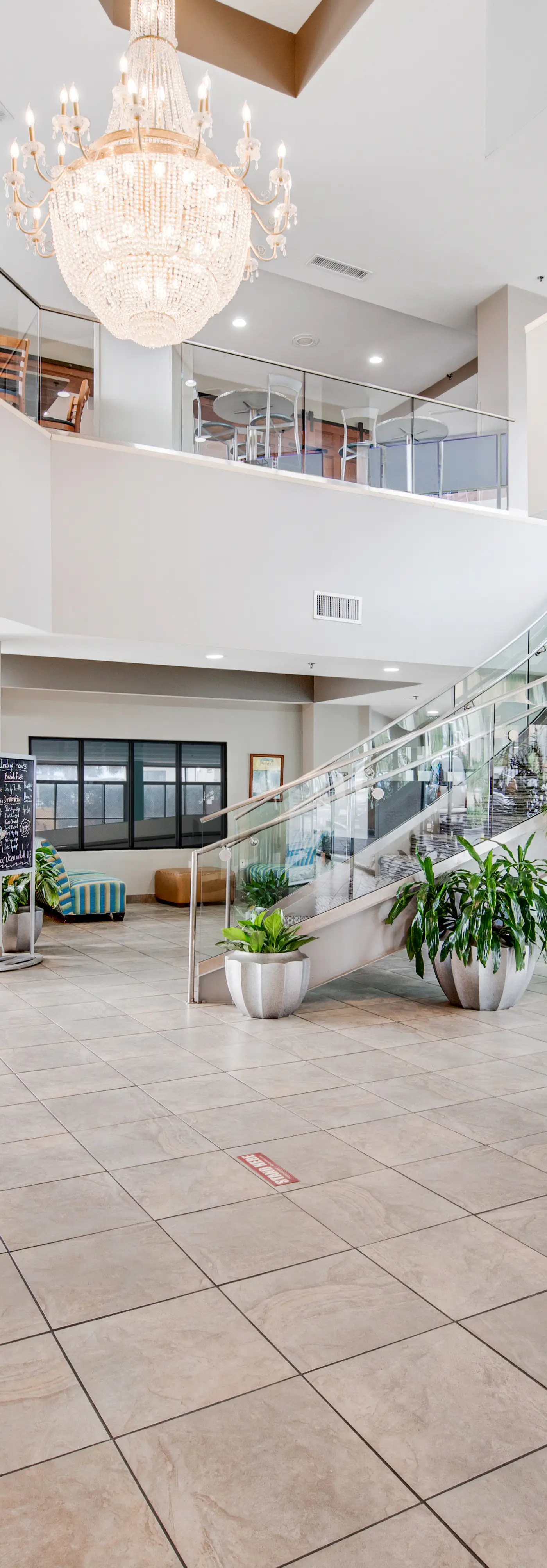 The Patricia Grand 0928