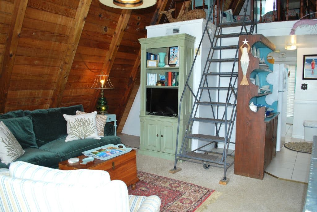 Anchor's Holding 2 BD Holden Beach, NC Vacation Rental Vacasa