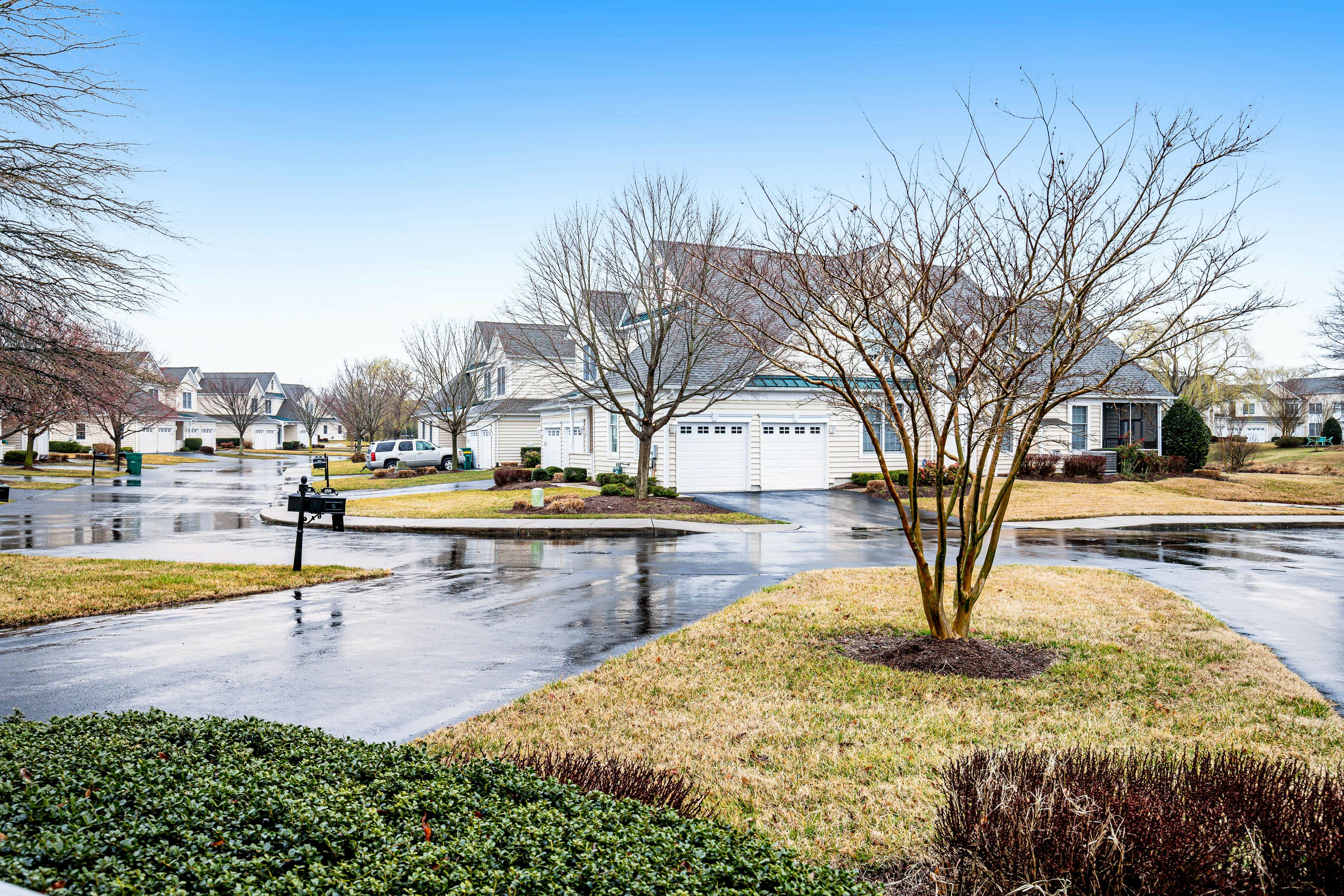 Bayside Bethany Lakes - S Mill Ln  #177