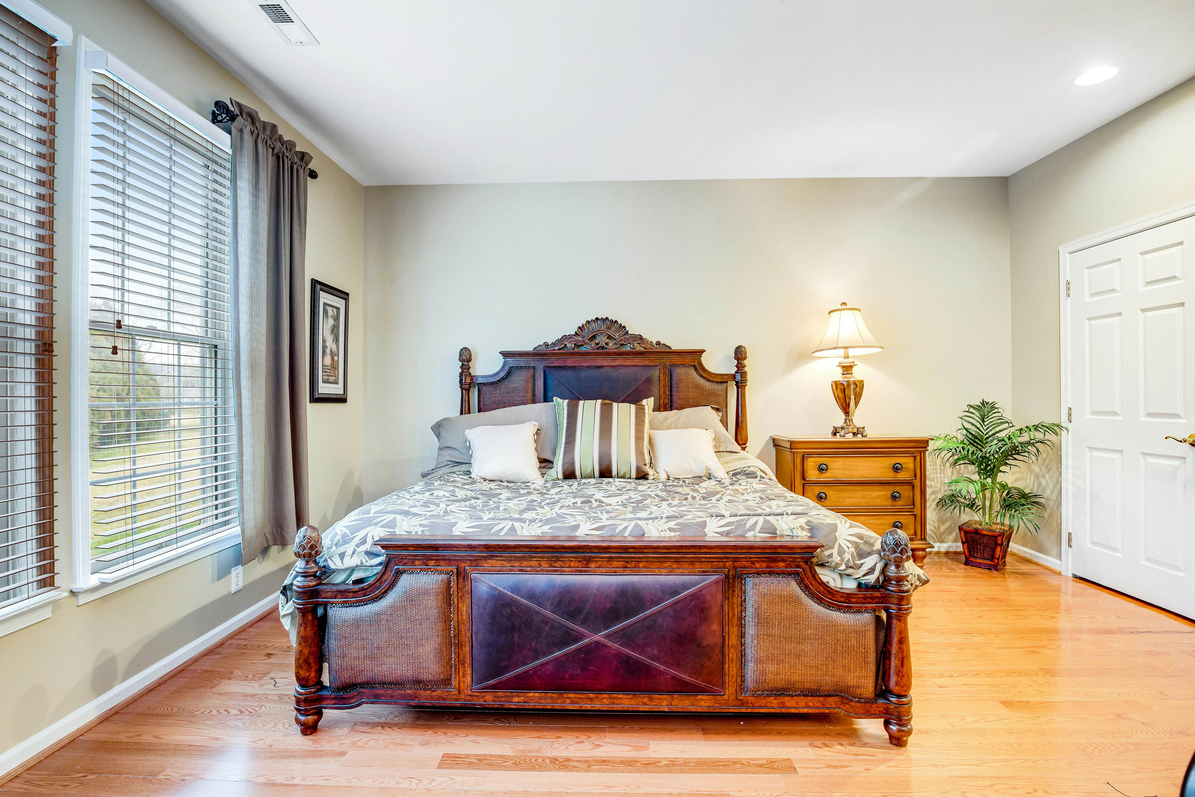 Bayside Bethany Lakes - S Mill Ln  #177