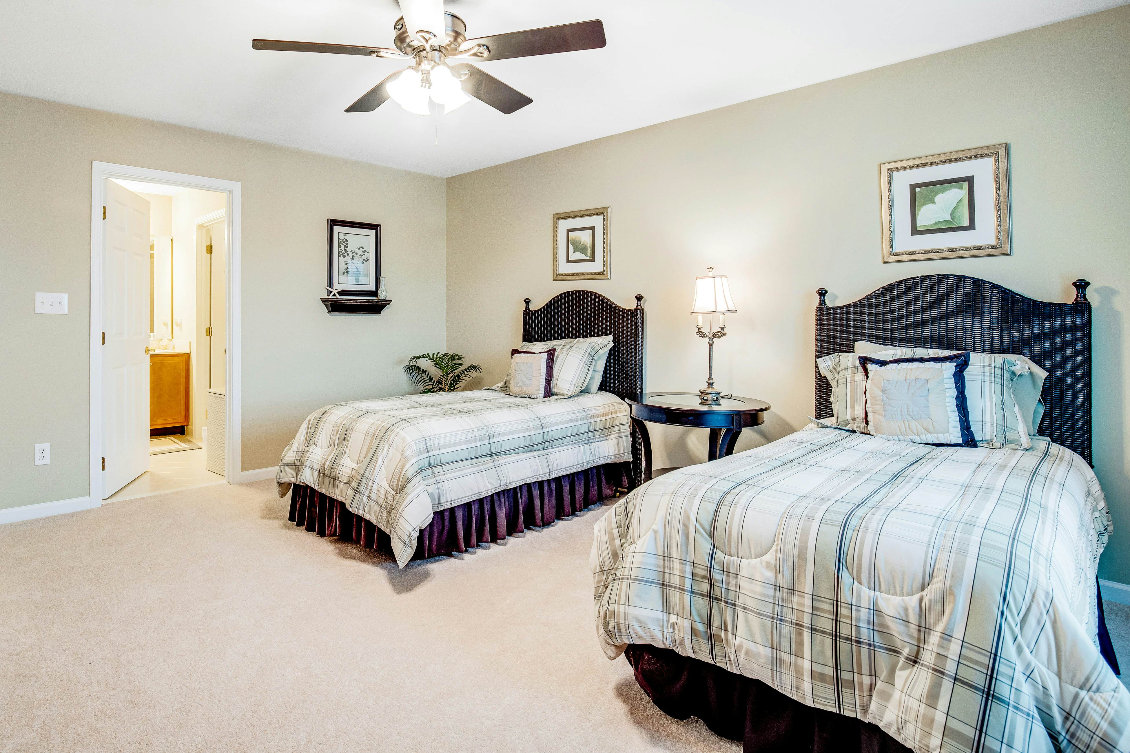 Bayside Bethany Lakes - S Mill Ln  #177