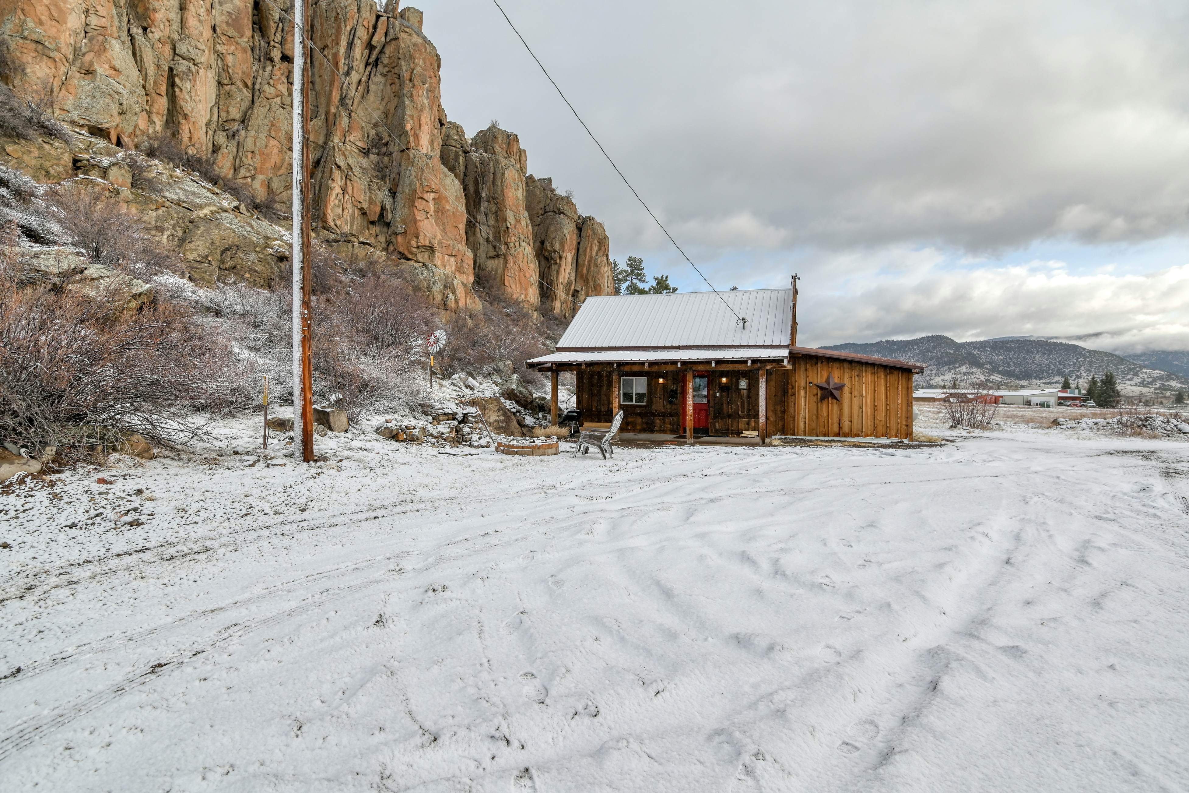 Return to Lonesome Dove 2 BD South Fork, CO Vacation Rental Vacasa