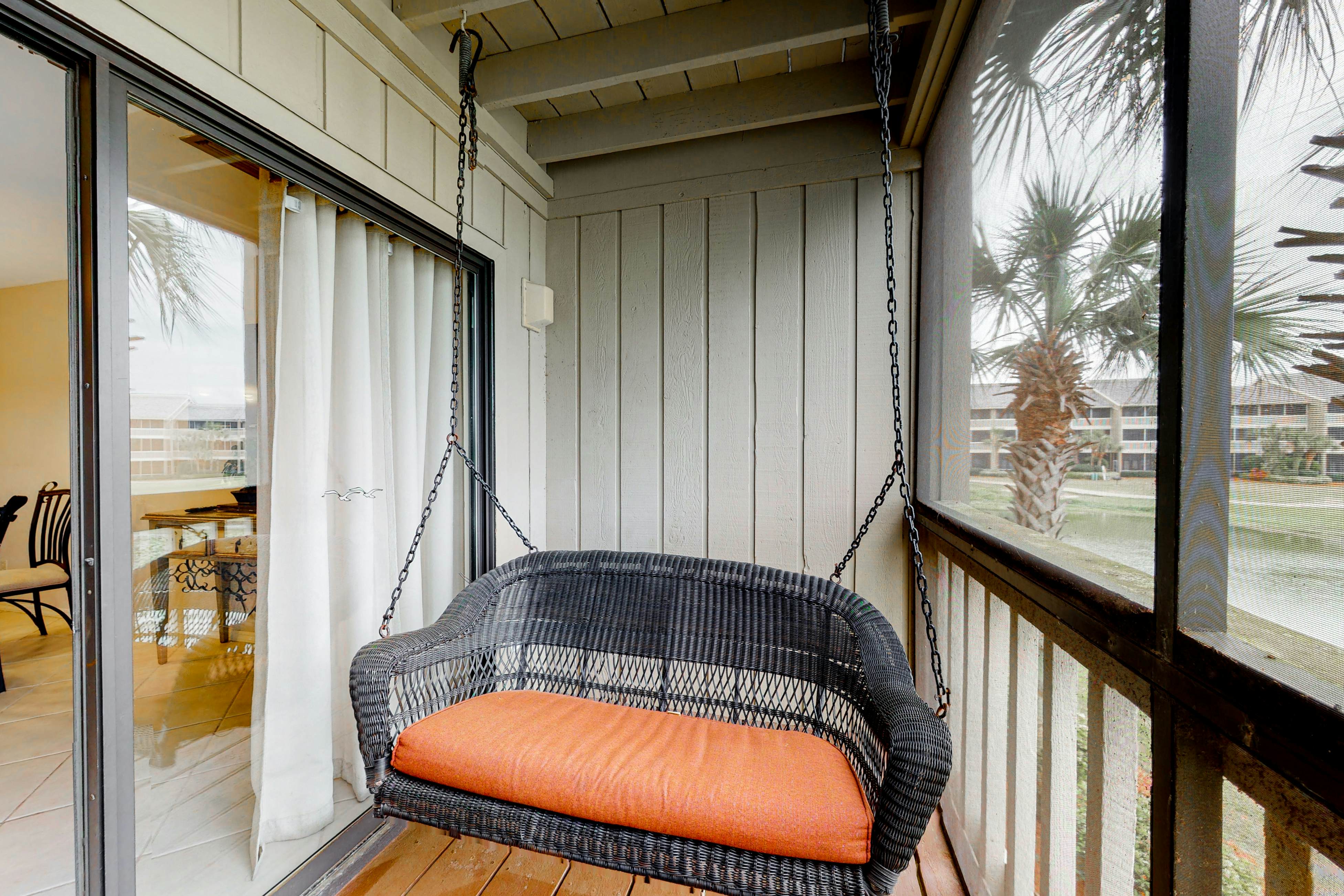 Seascape Lakefront Villas 228