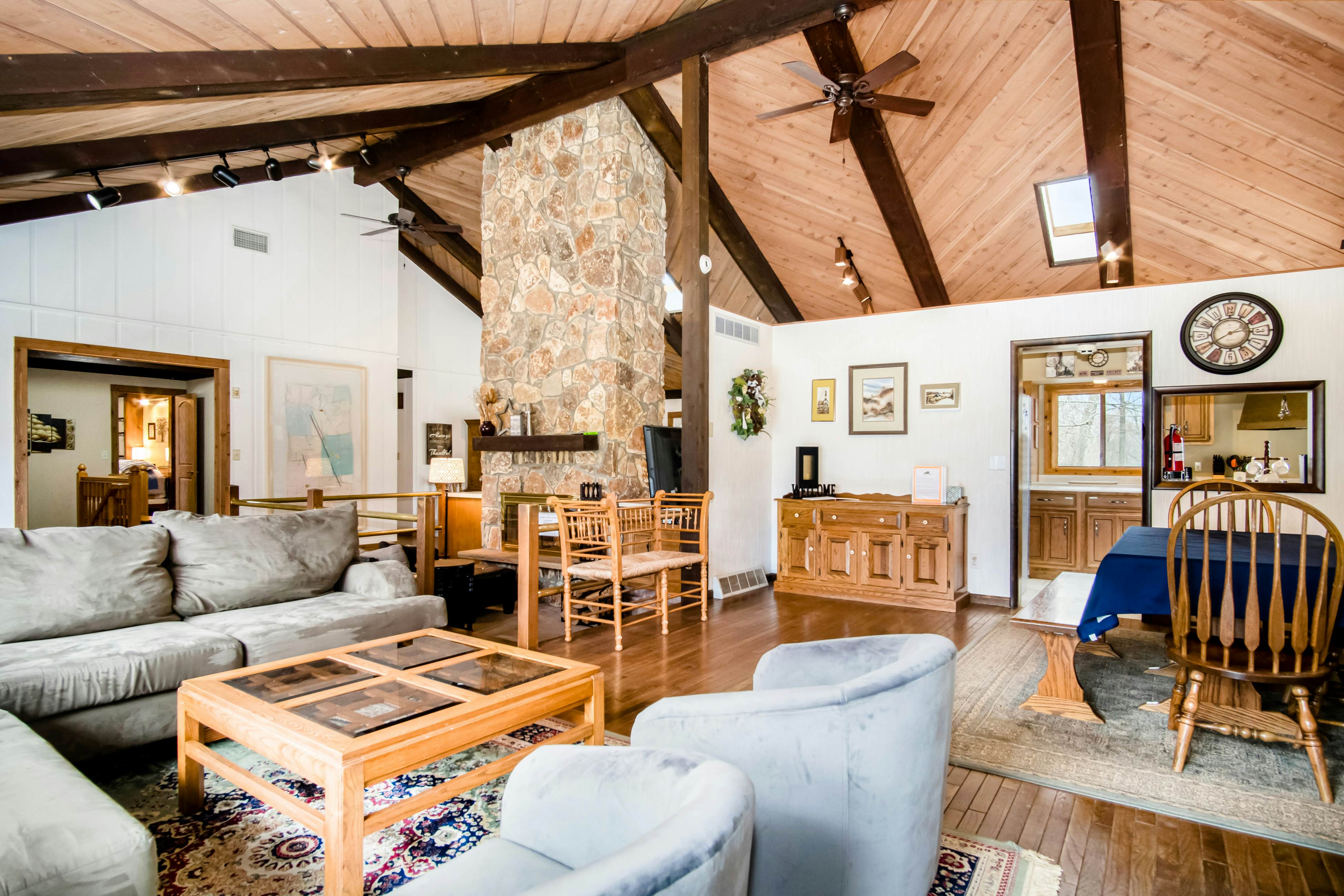 Harbor Country Family Lodge