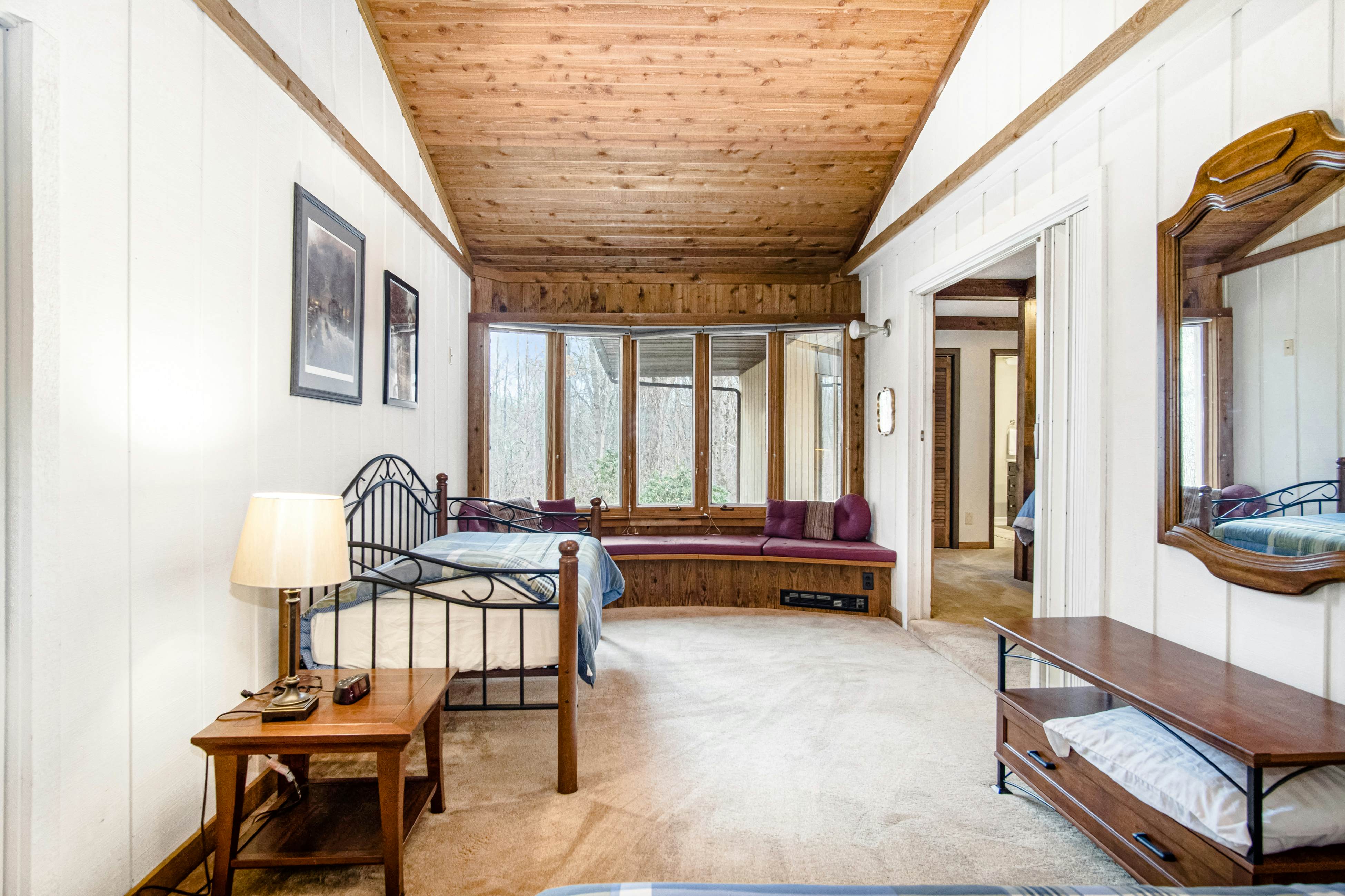 Harbor Country Family Lodge