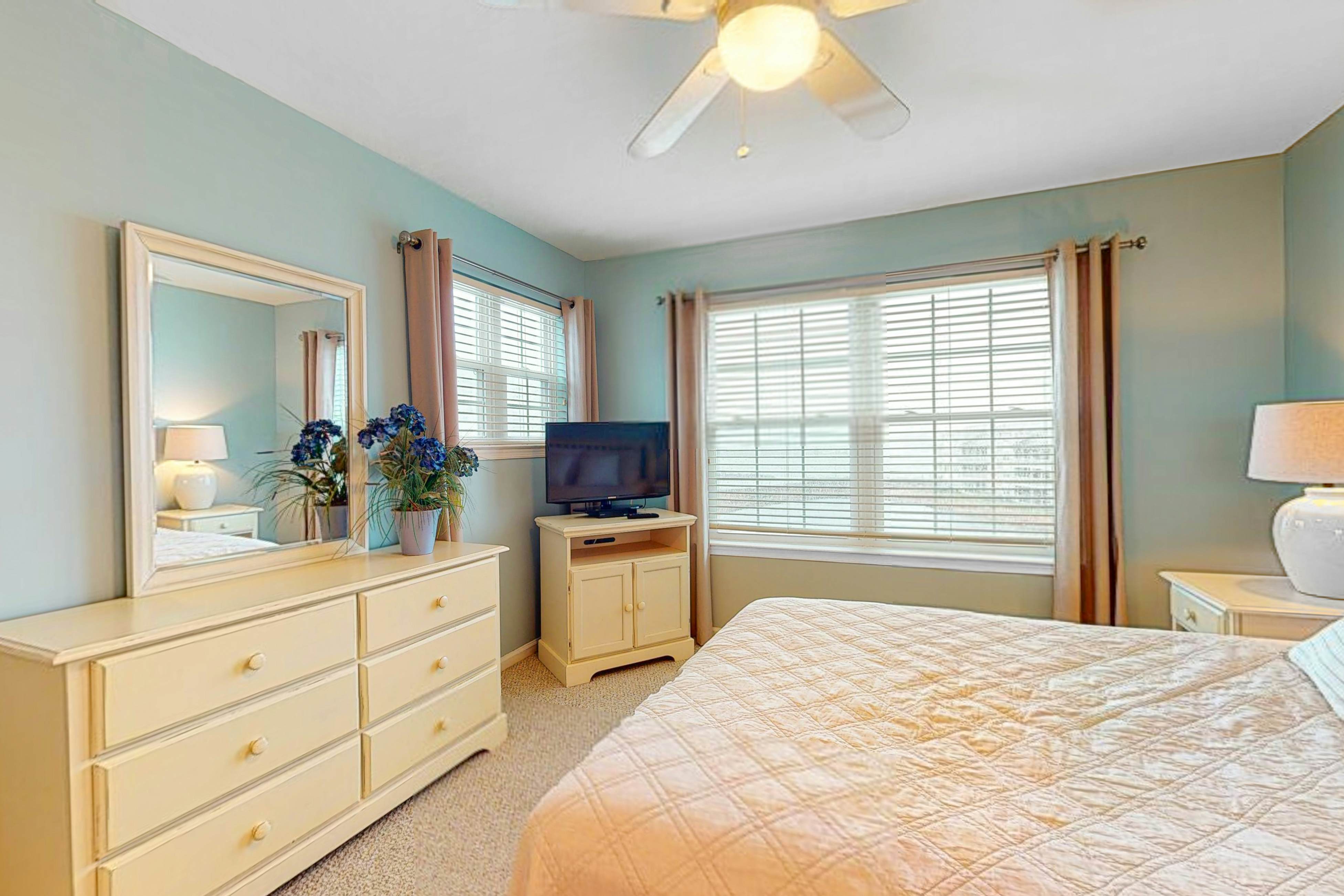 Bethany Bay - 2505 Harbor Dr