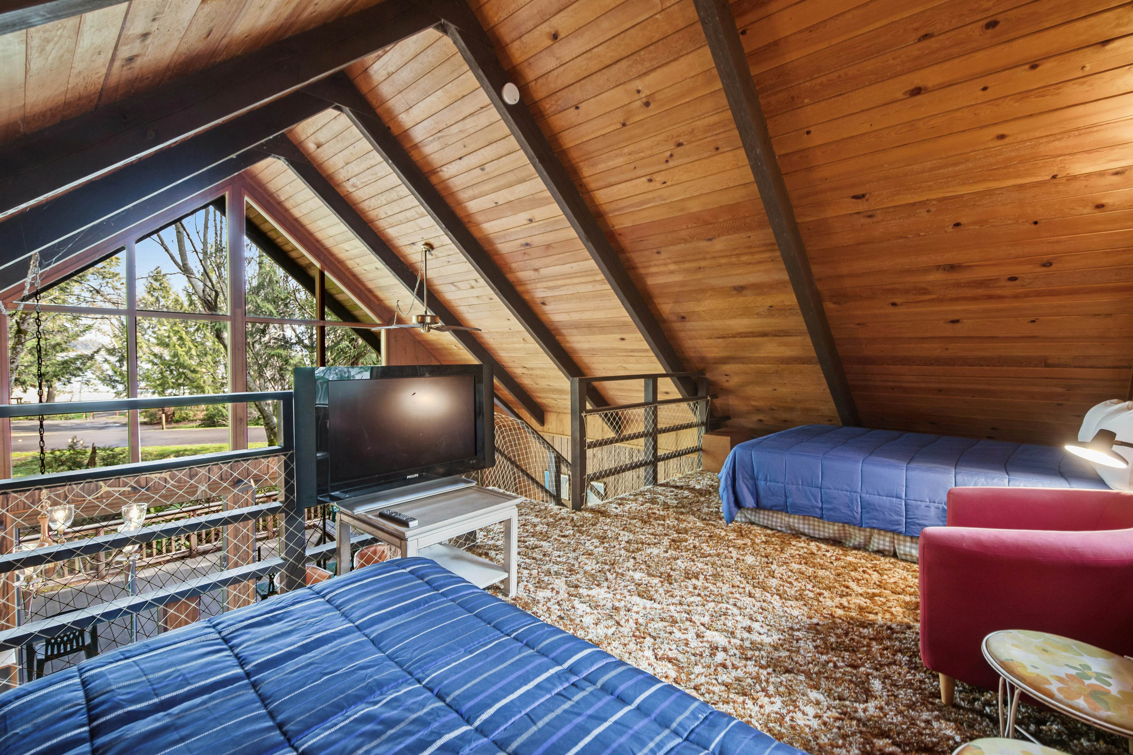 Hartstene Pointe Haven