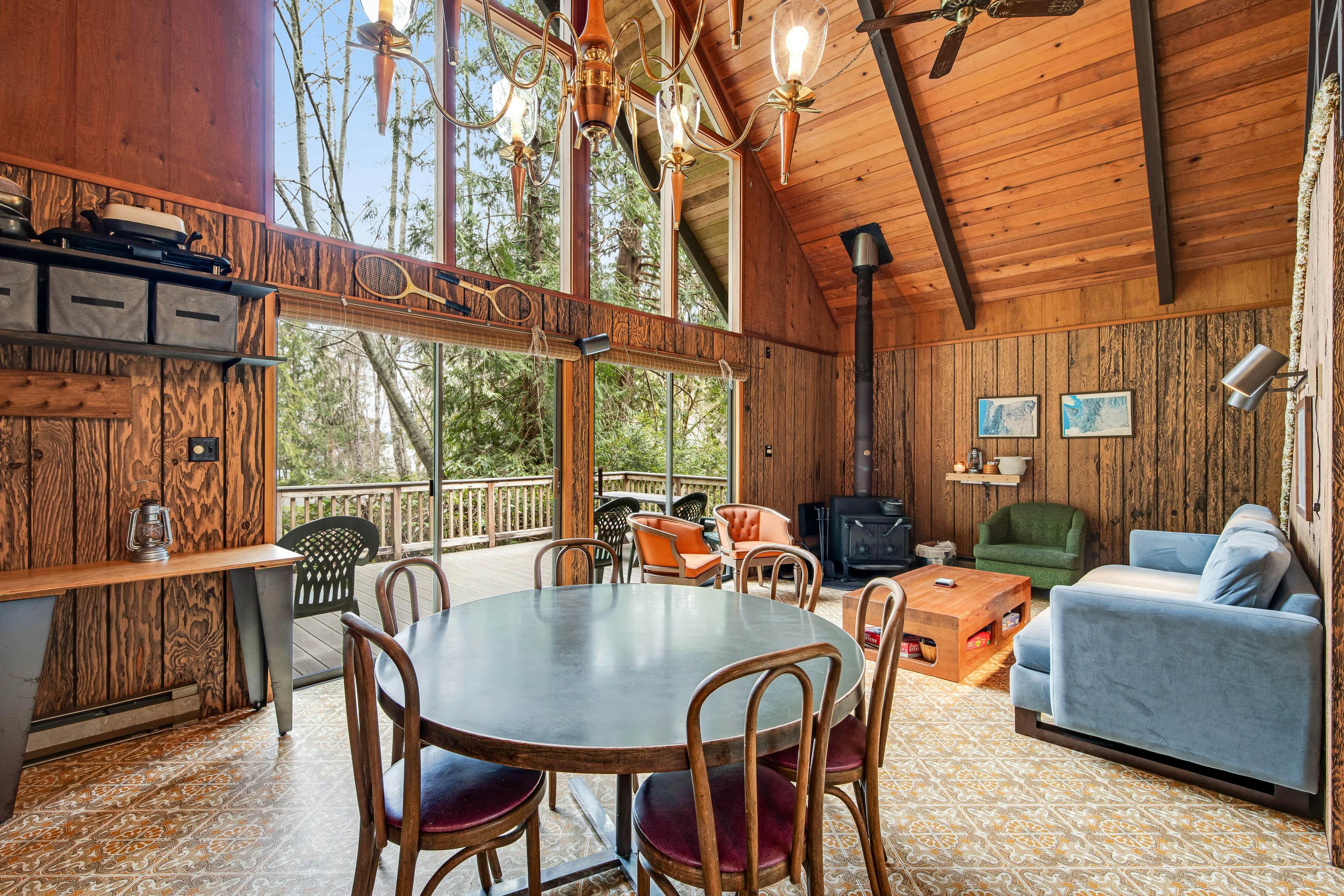 Hartstene Pointe Haven