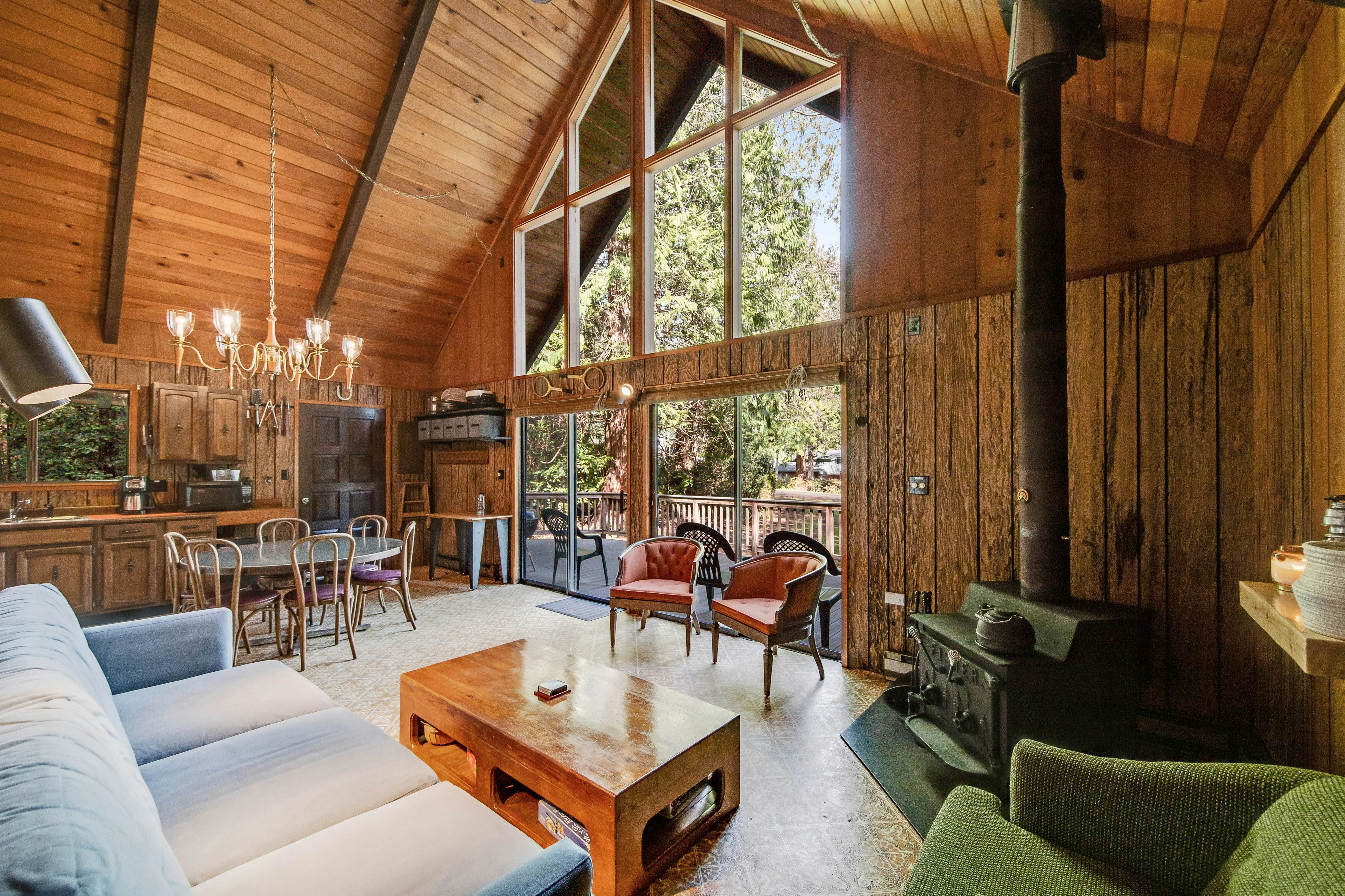 Hartstene Pointe Haven