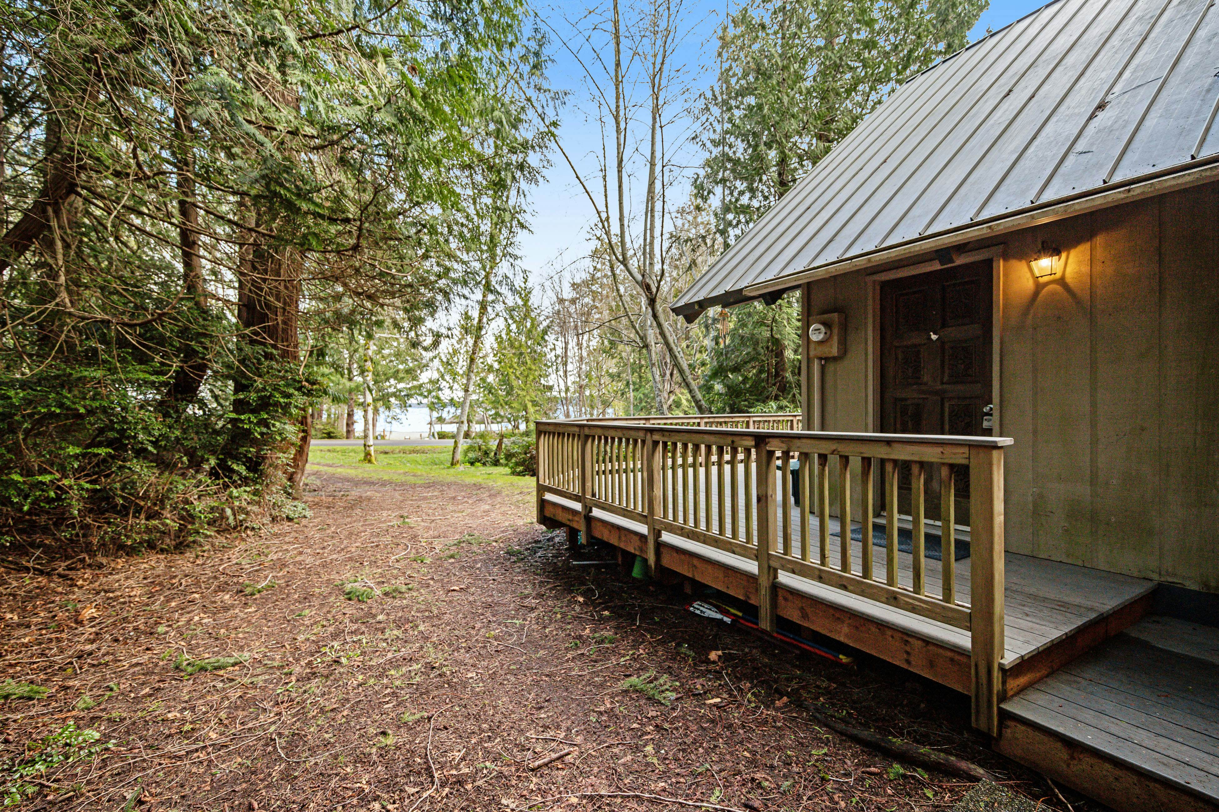 Hartstene Pointe Haven