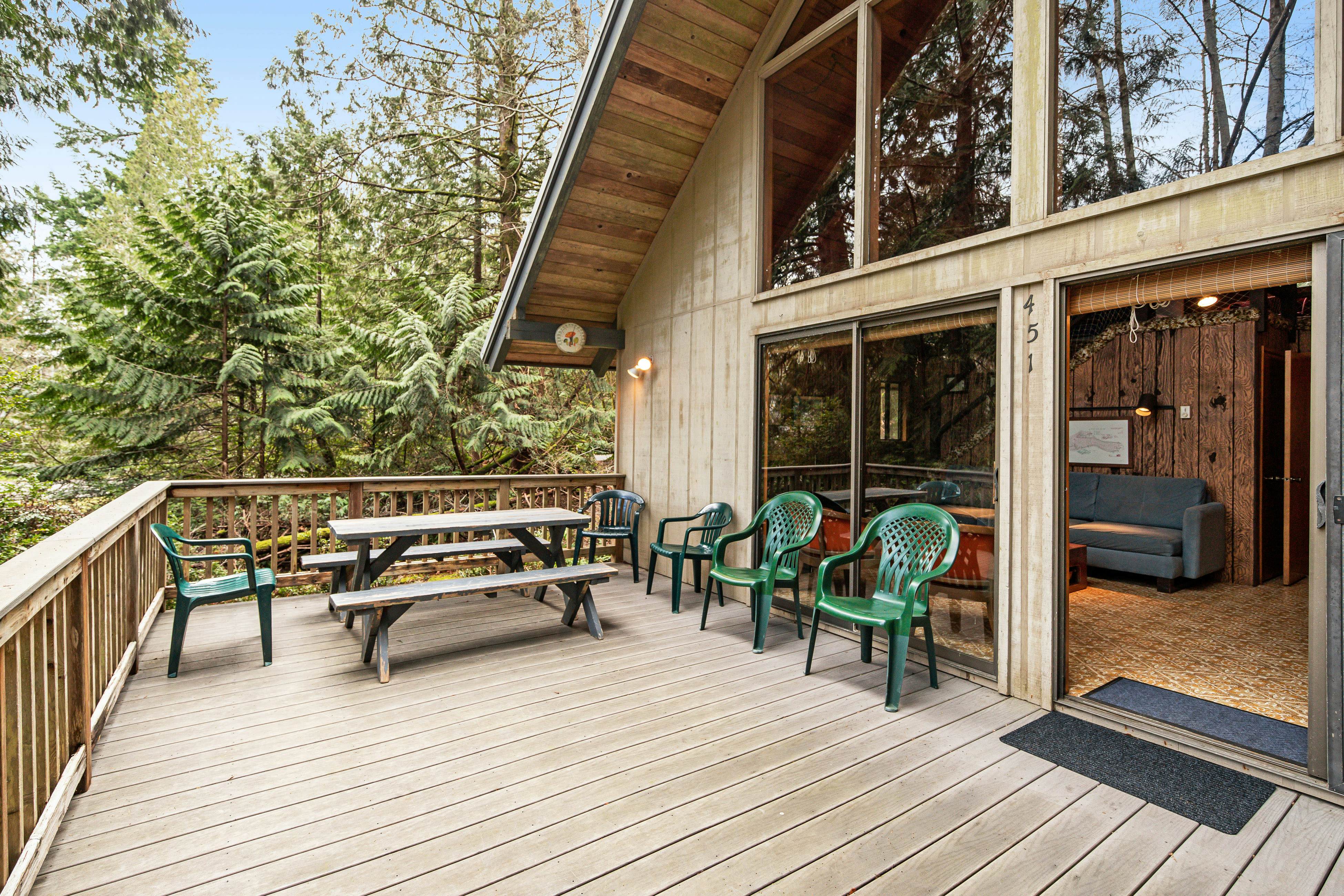 Hartstene Pointe Haven