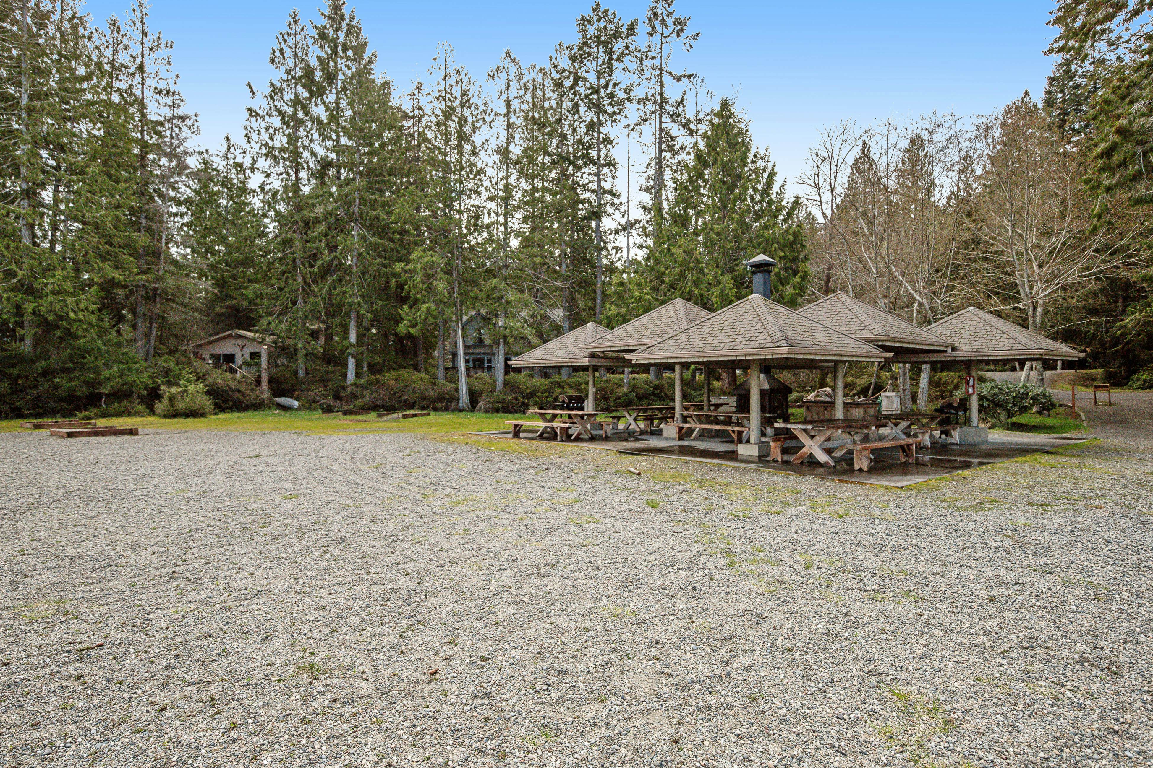 Hartstene Pointe Haven