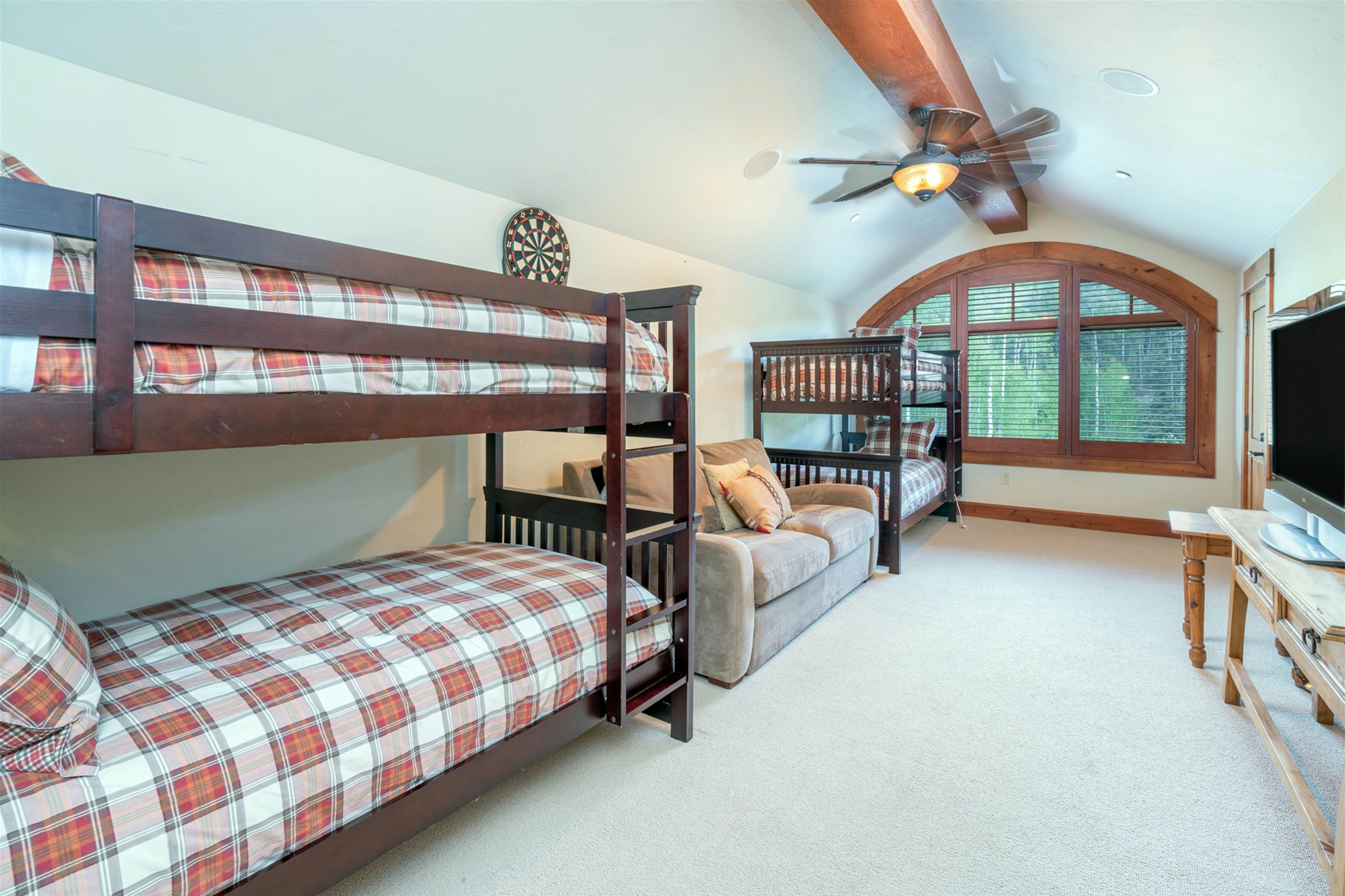 Tramontana 6 - Tramontana Hill