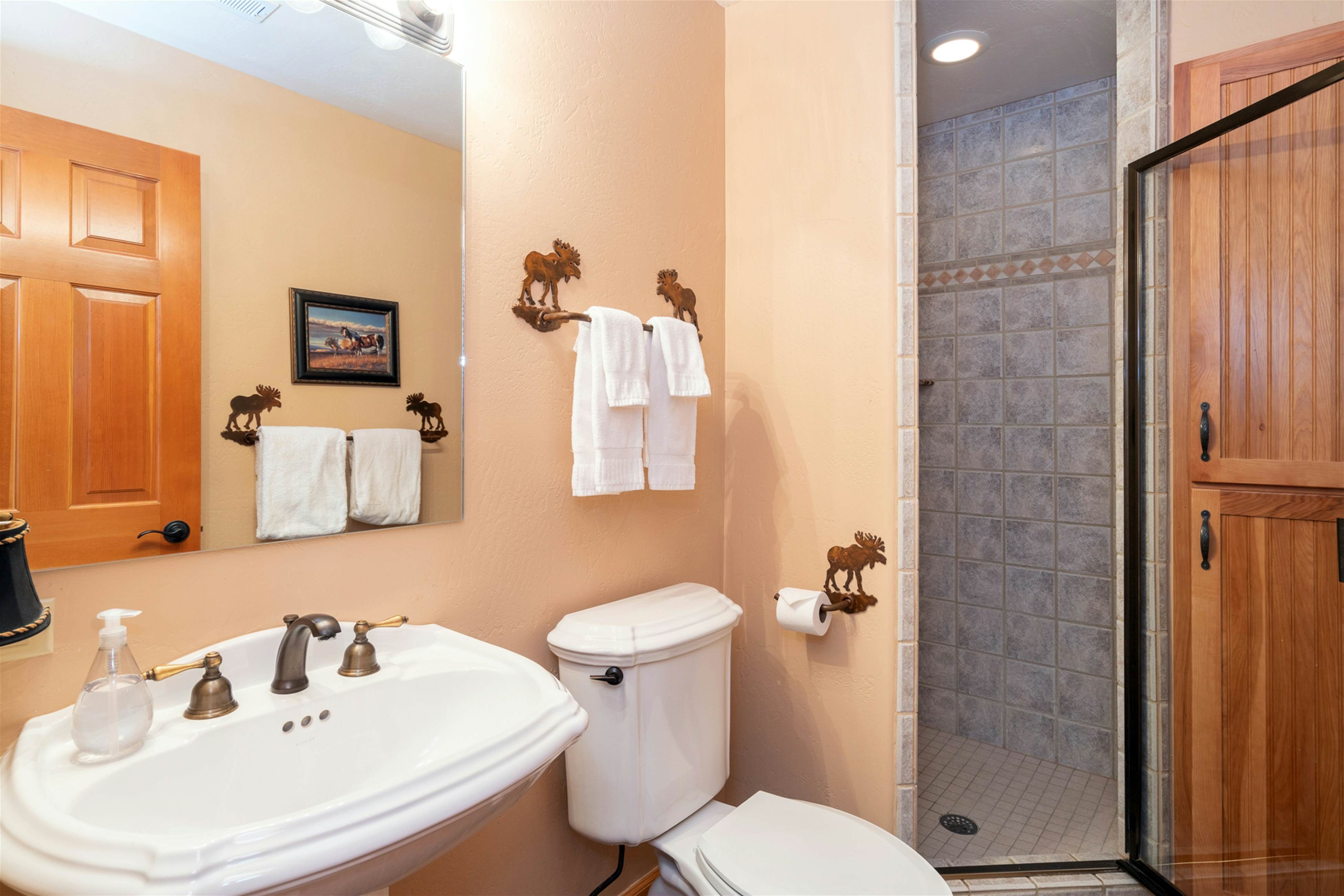 Double Eagle 102 - Back Nine Abode