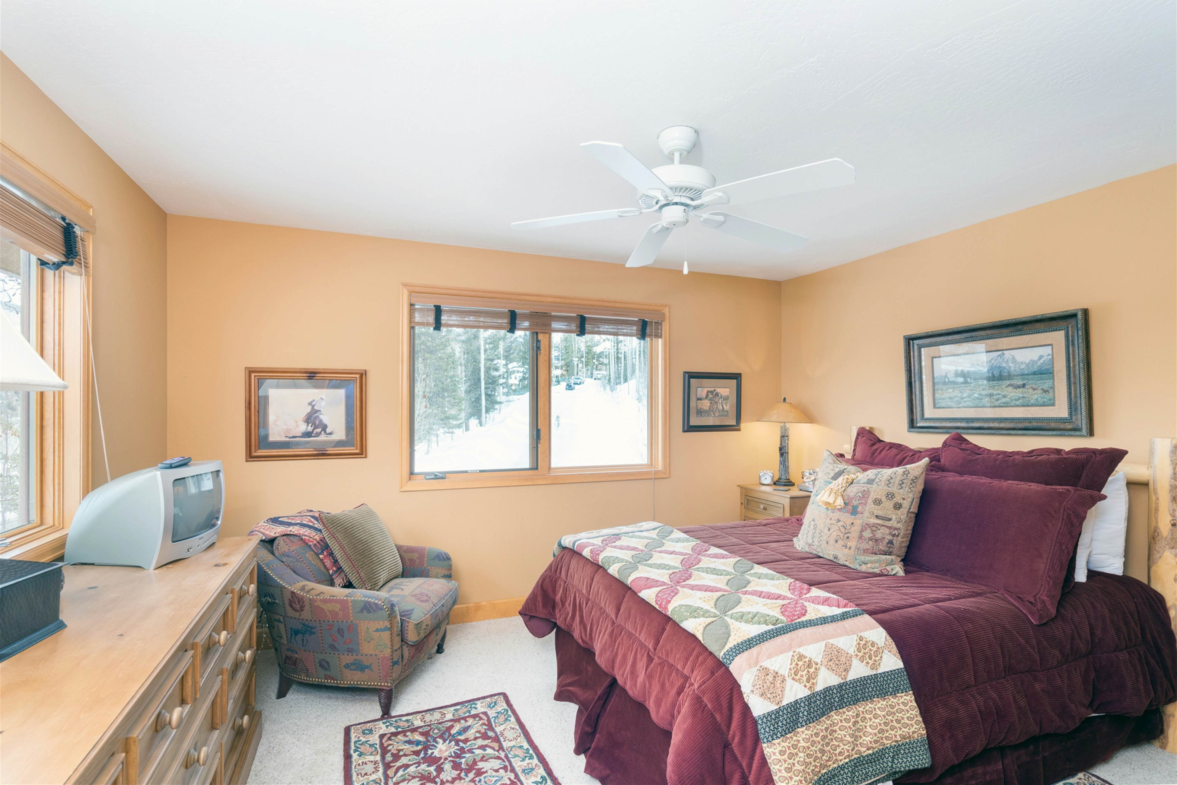 Double Eagle 102 - Back Nine Abode