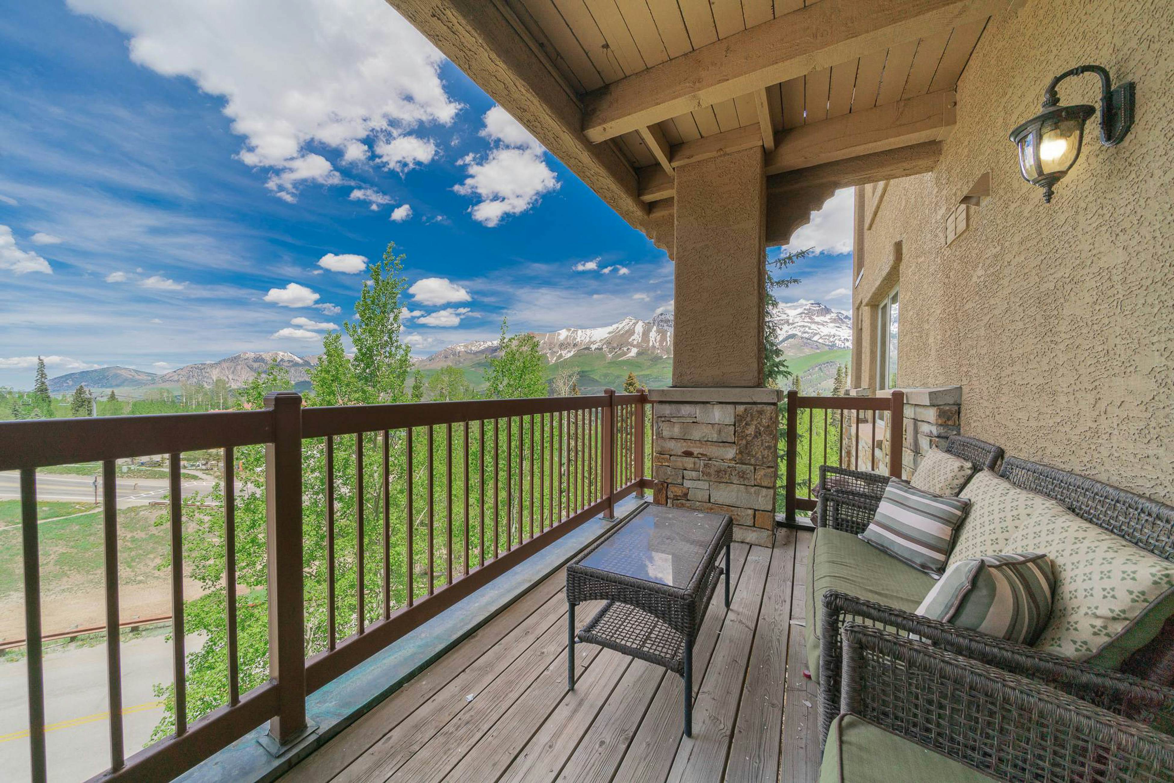 Lorian 14 - Lorian Vistas