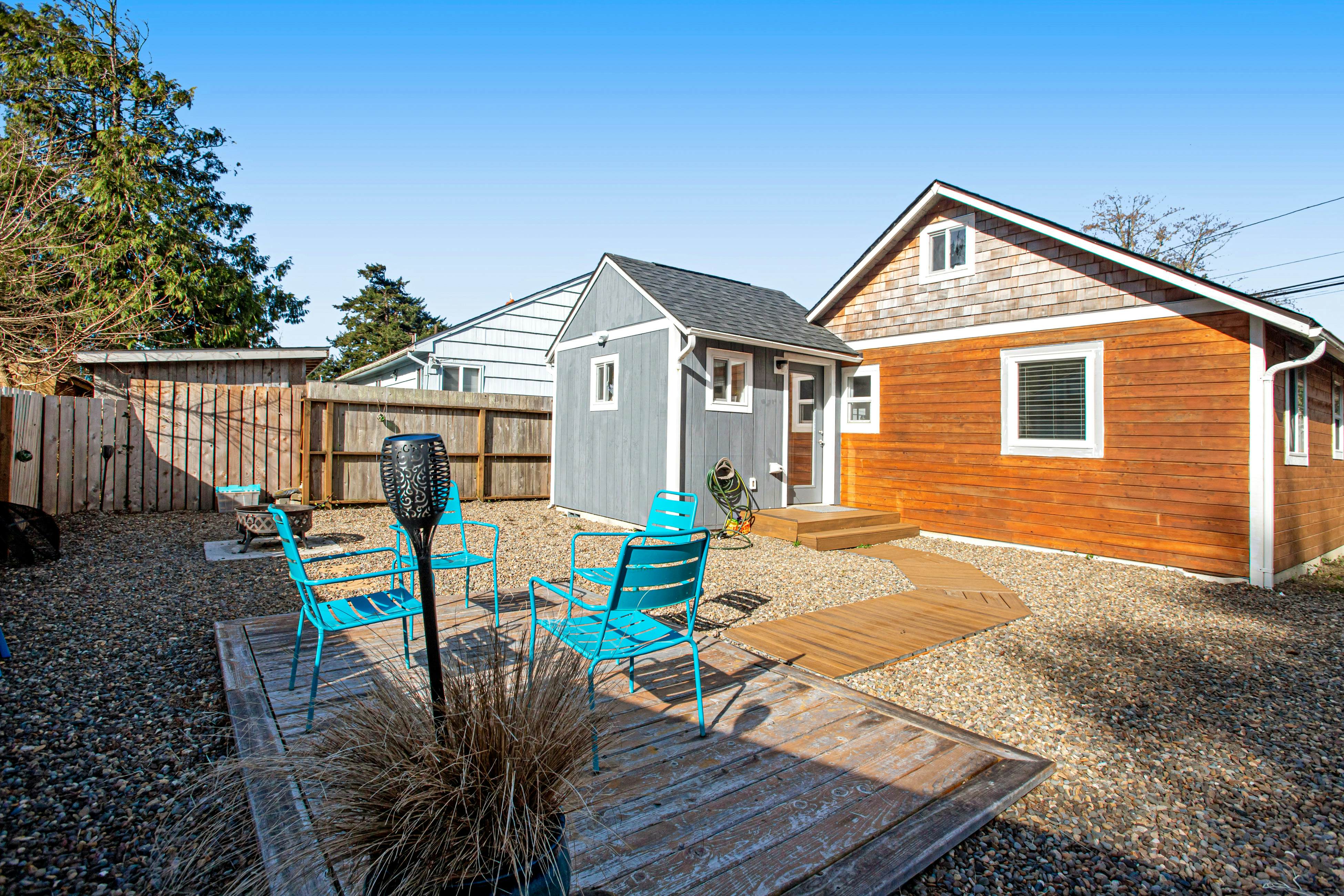 Siletz Bay Getaway 2 BD Lincoln City, OR Vacation Rental Vacasa