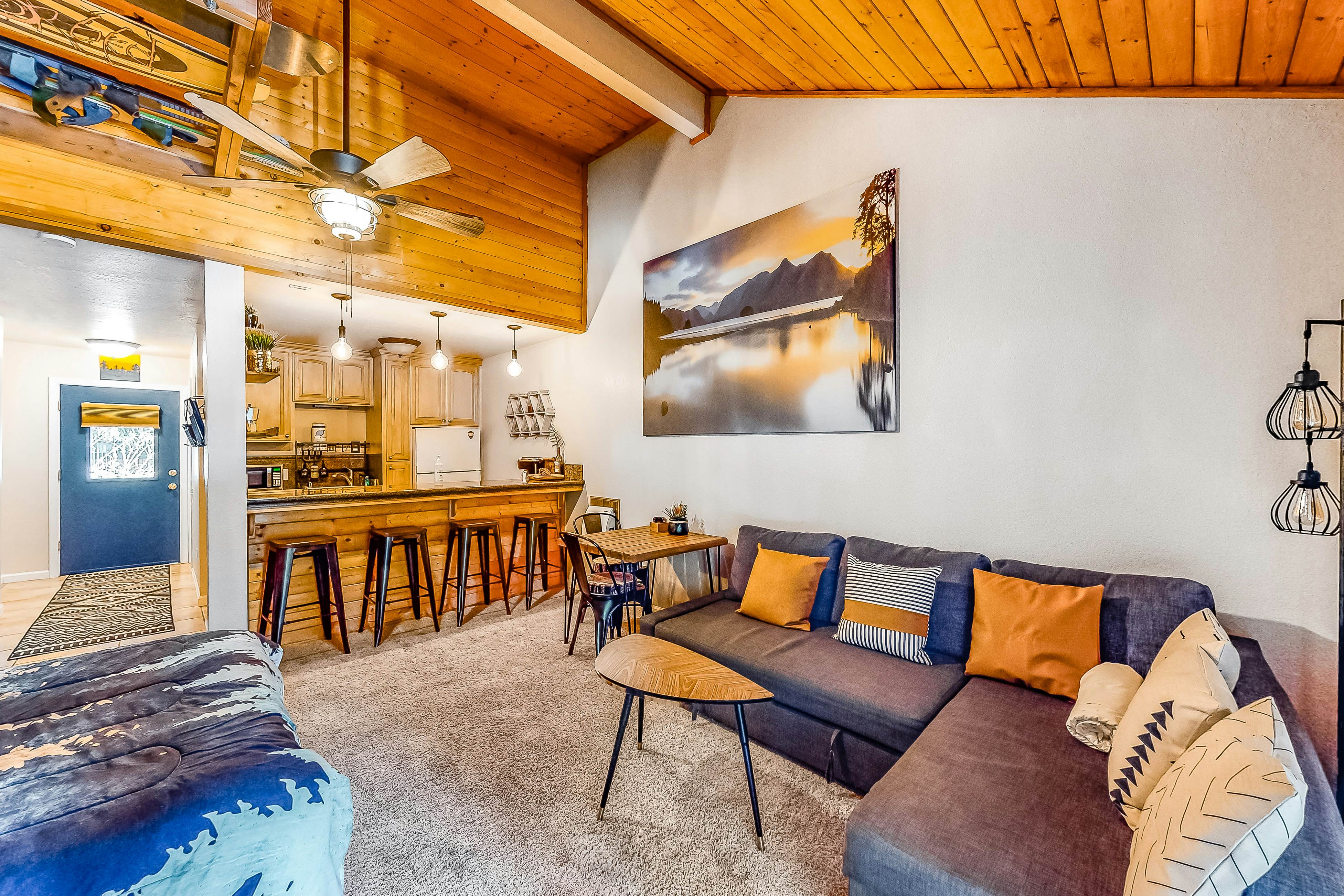 Shaver Lake House Rentals, Cabins, Vacation Rentals Vacasa