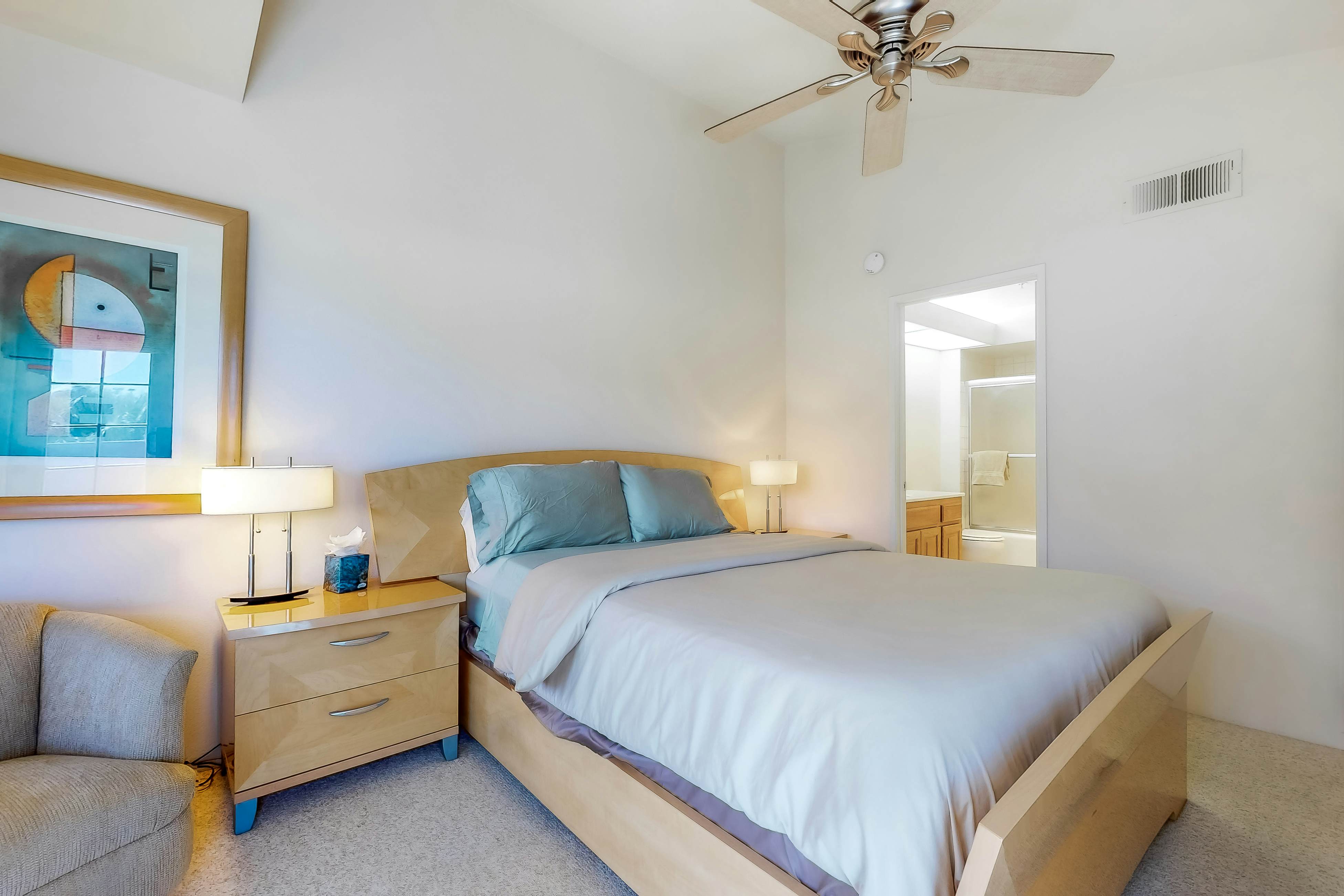 Plaza Villa Downtown Condo - 2877