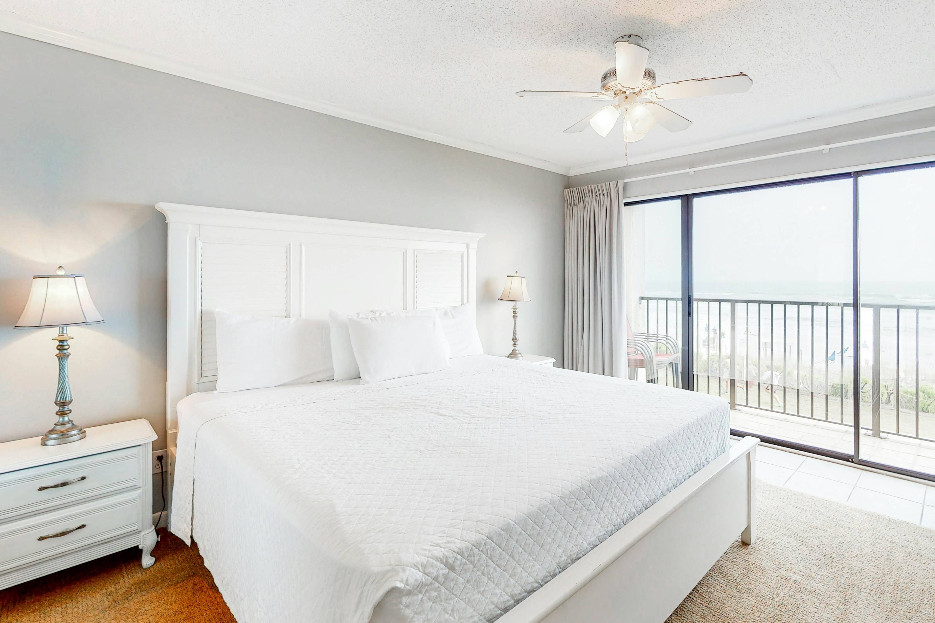 Huntington by the Sea 205