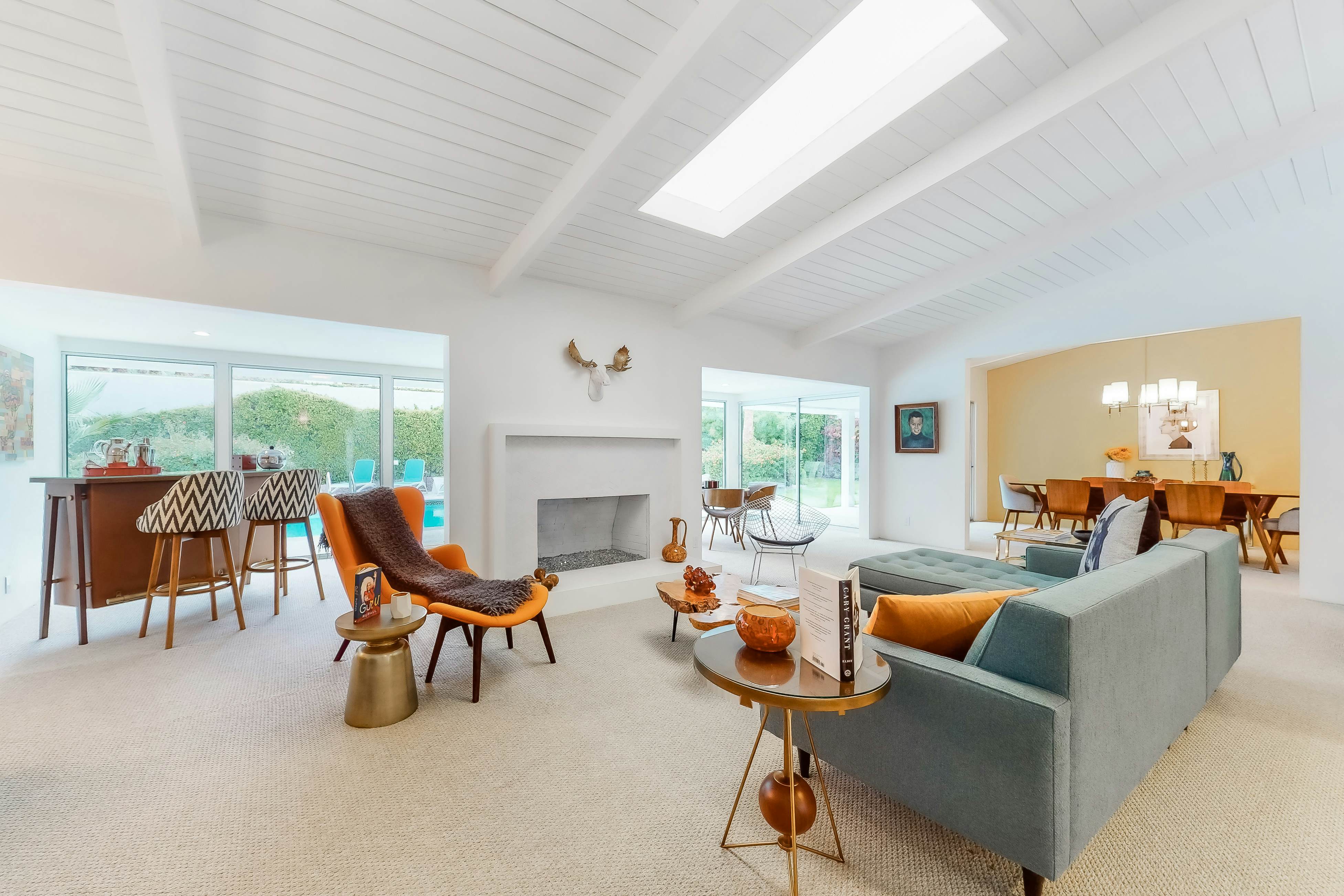 Palm Springs Style - 2875