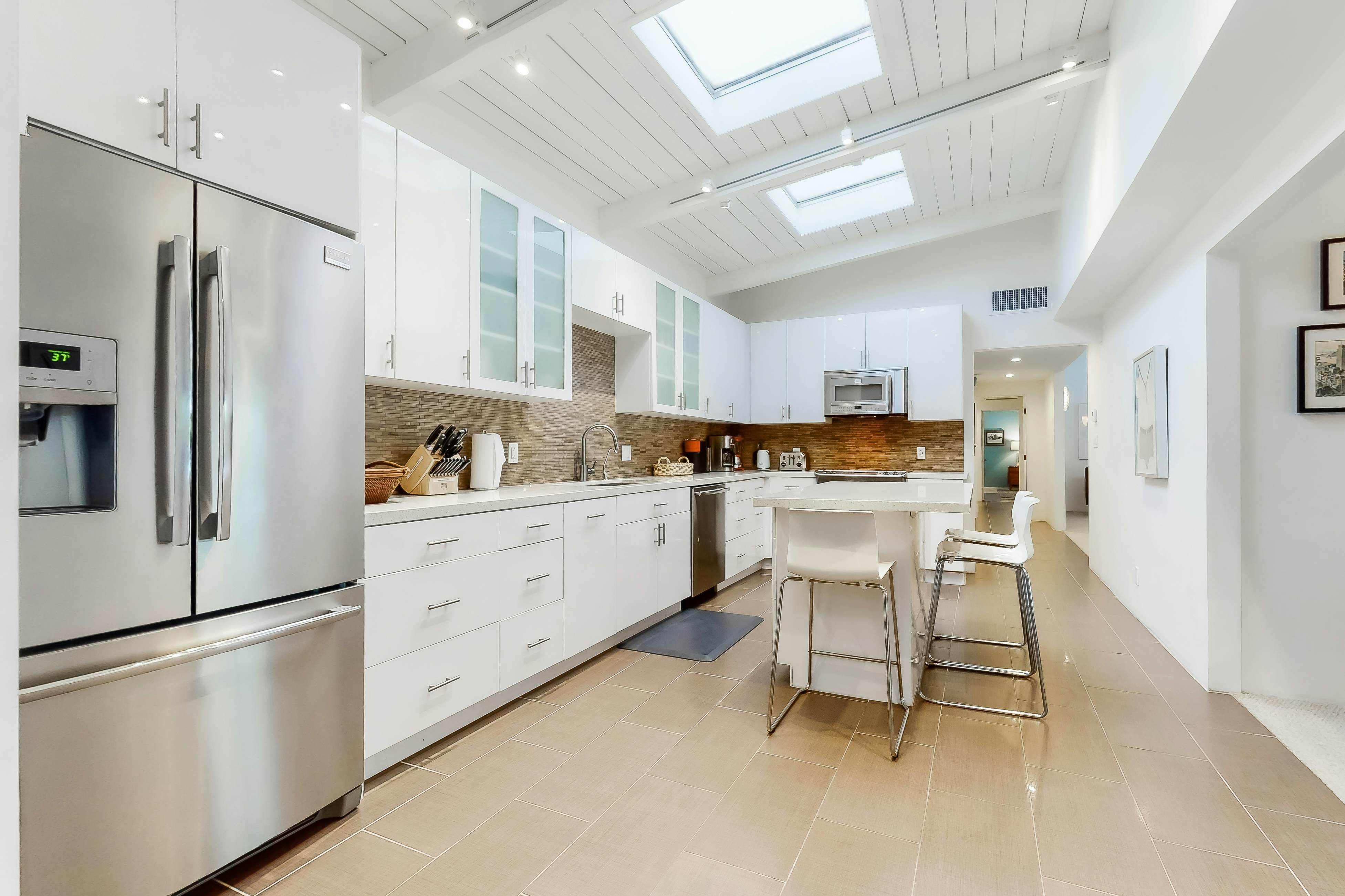 Palm Springs Style - 2875