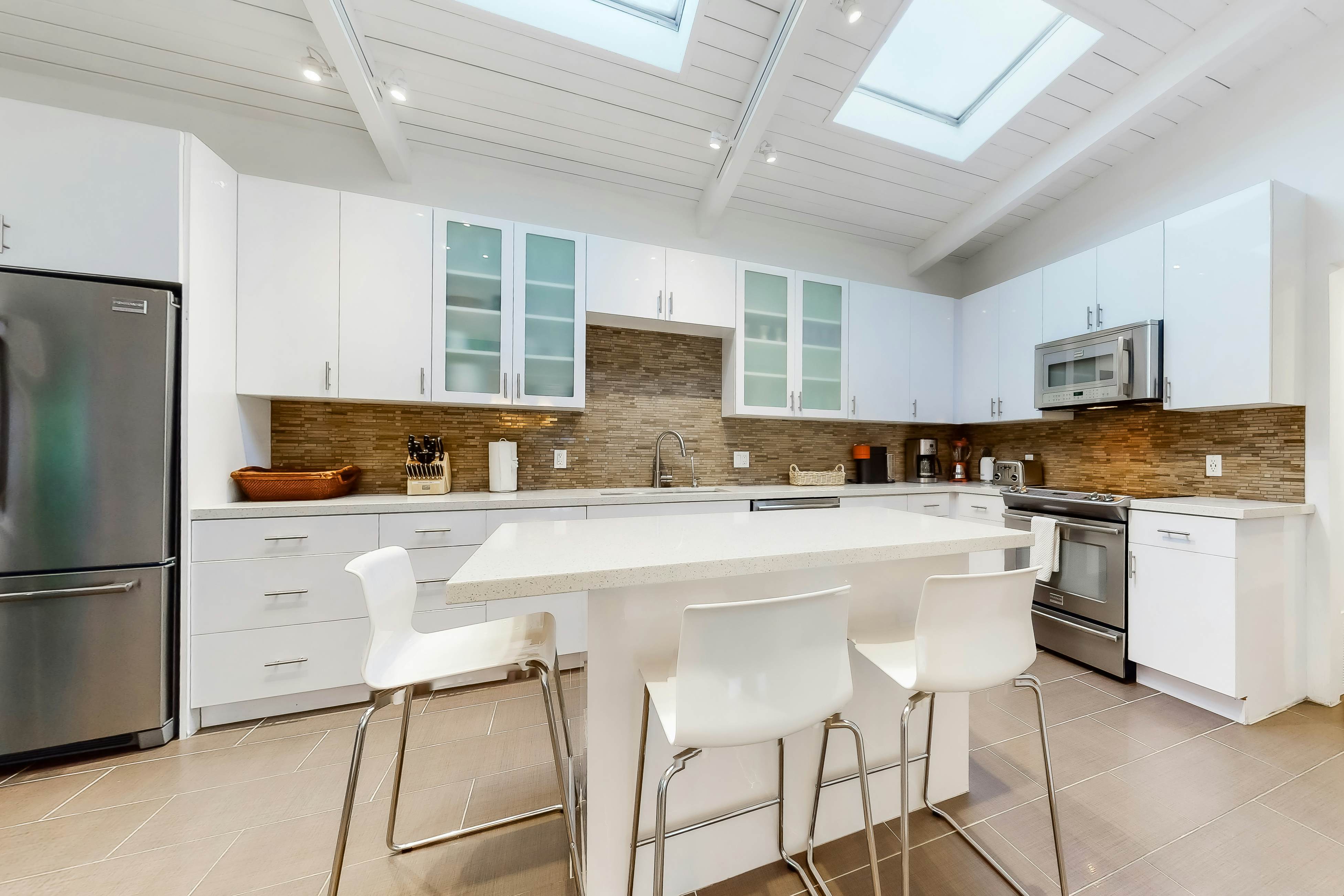 Palm Springs Style - 2875