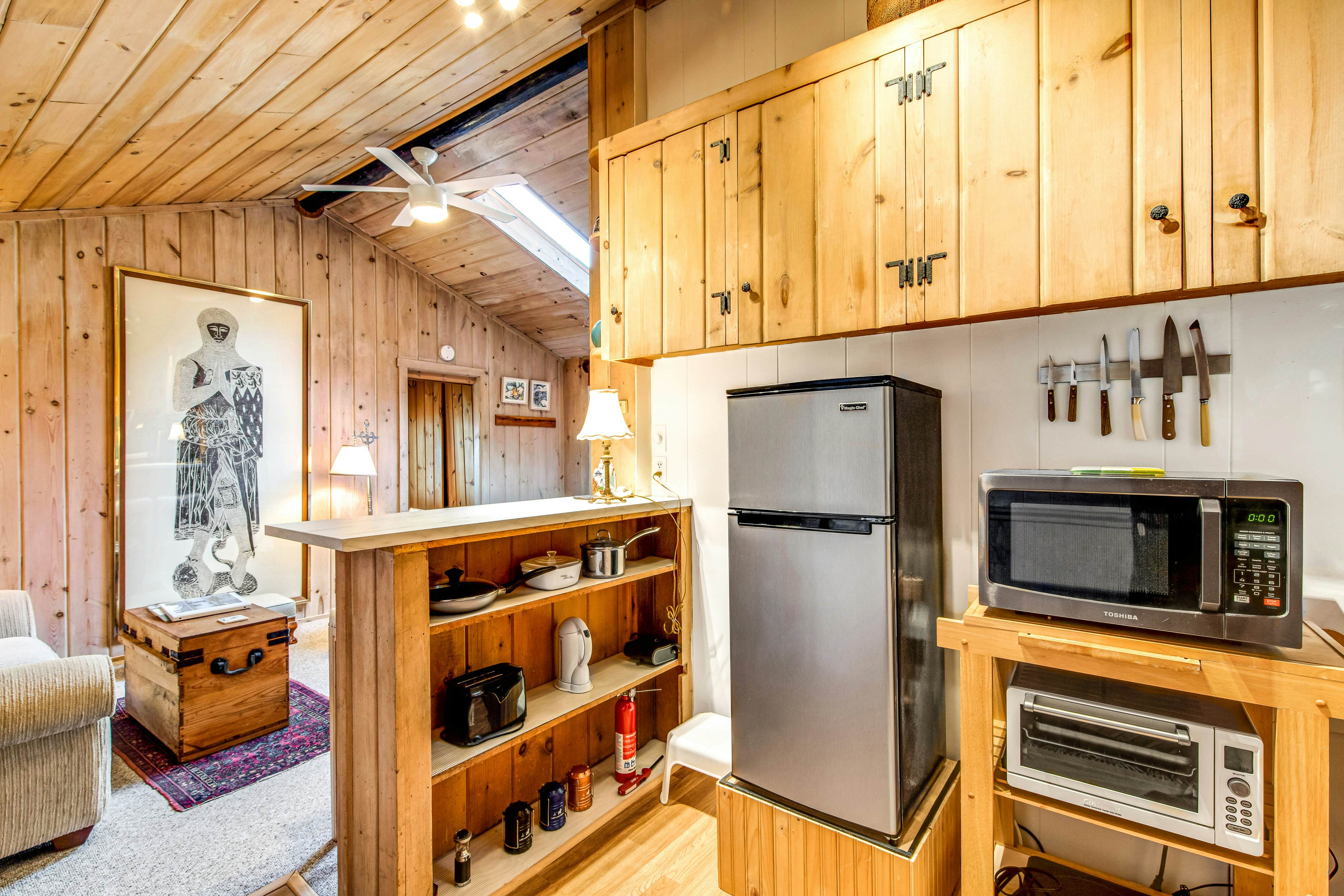 Cozy Cottage by the Sea