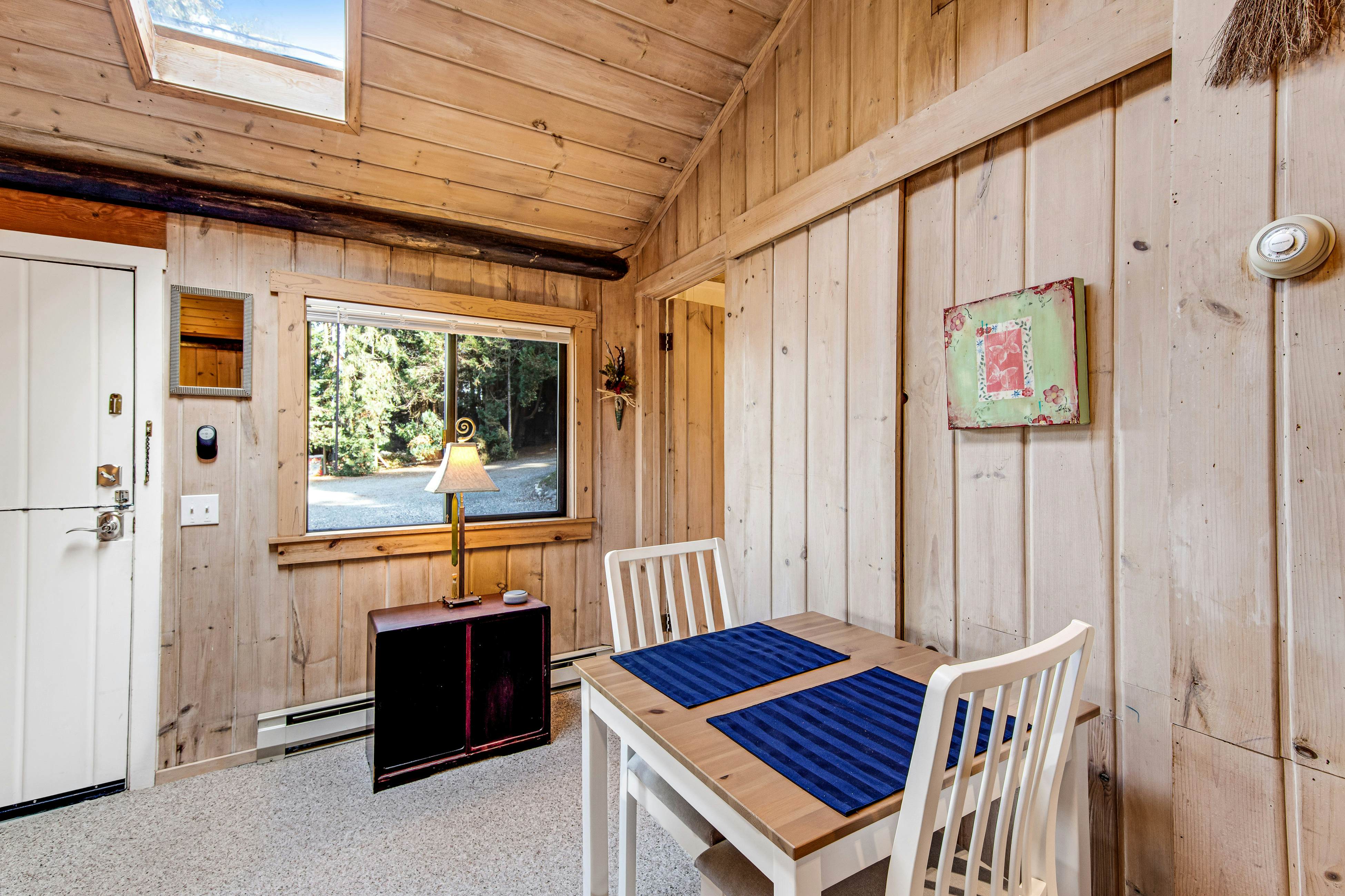 Cozy Cottage by the Sea