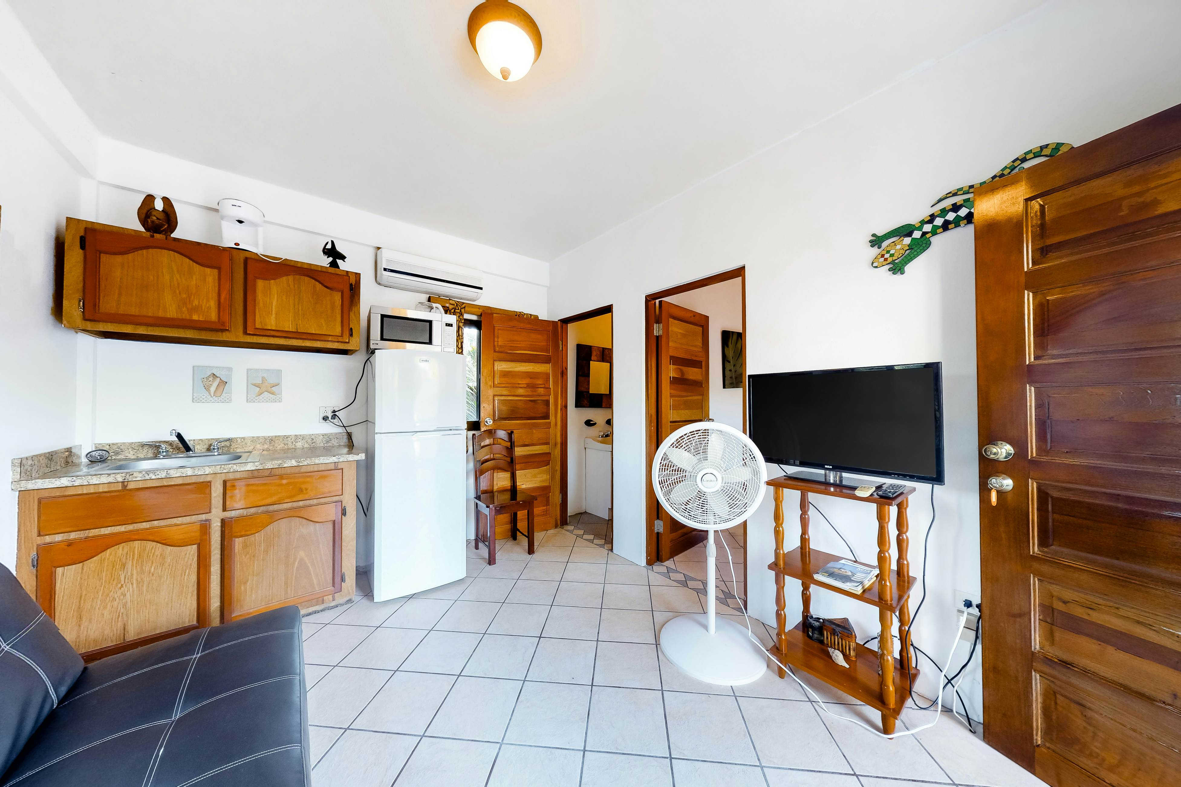 Naj Suite at Mayan Falls -Gold Standard and Safe Corridor Certified