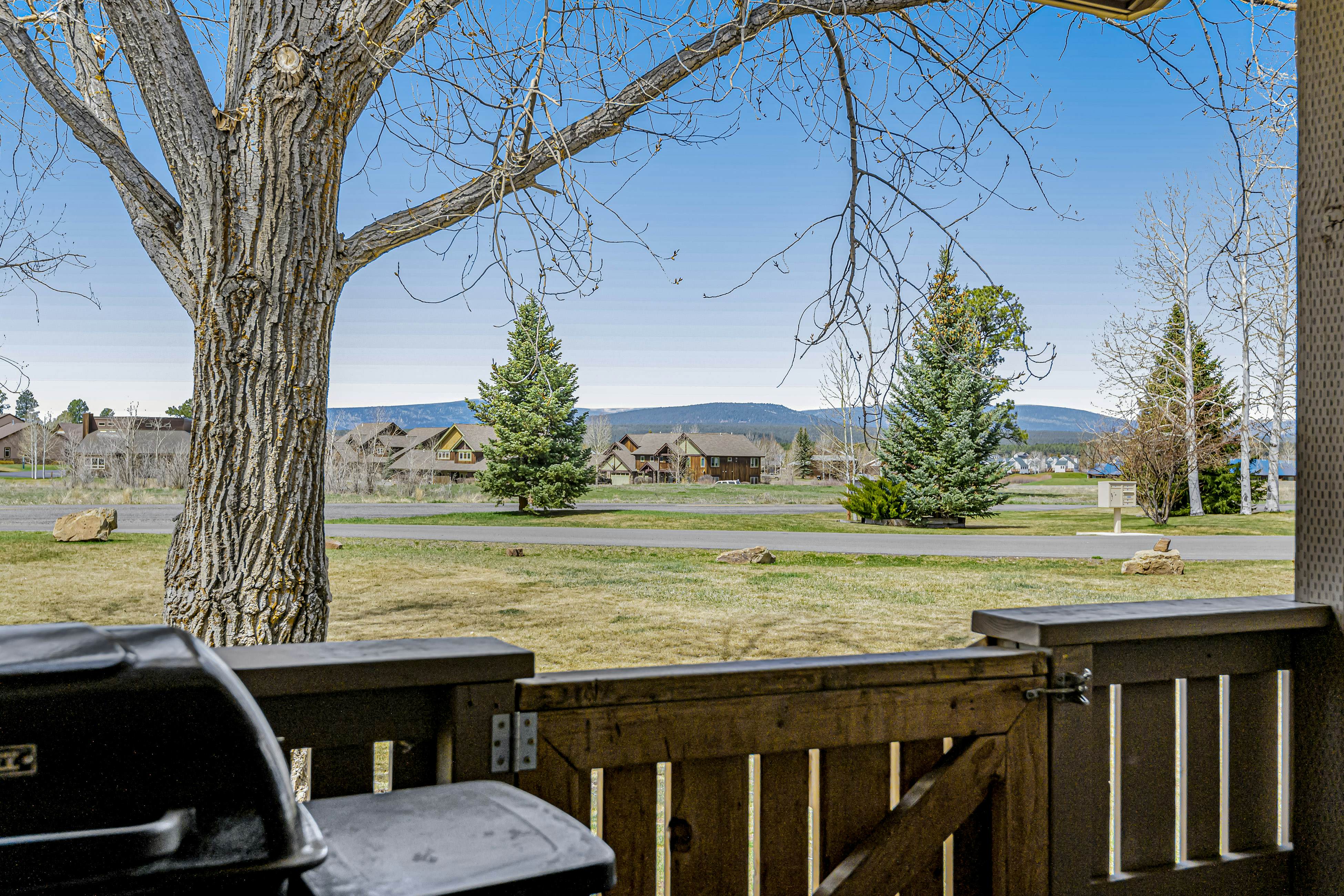 Pines 4058 2 BD Pagosa Springs, CO Vacation Rental Vacasa