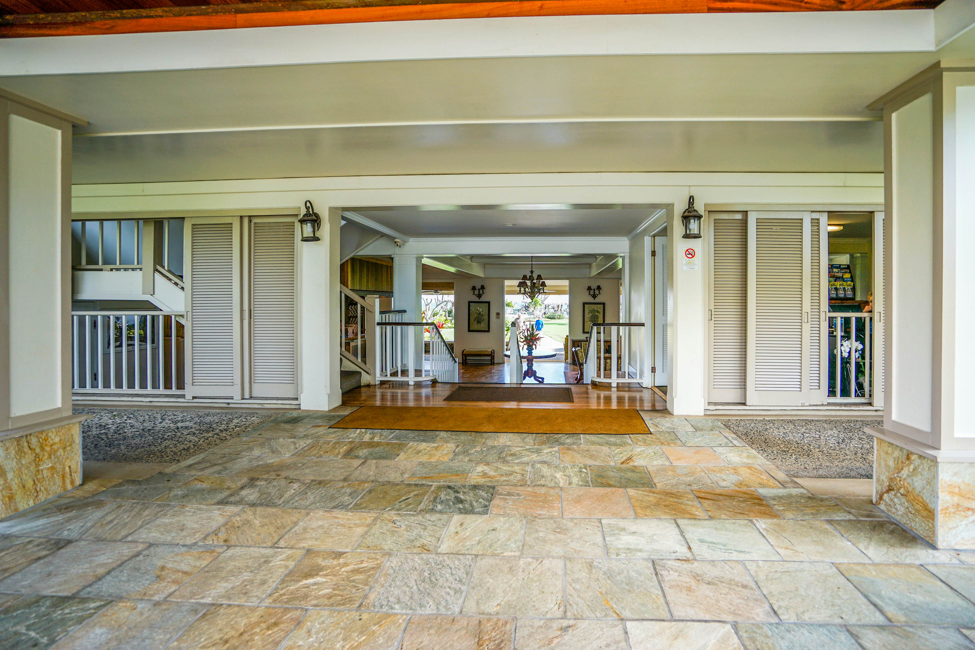 Islander on the Beach 172