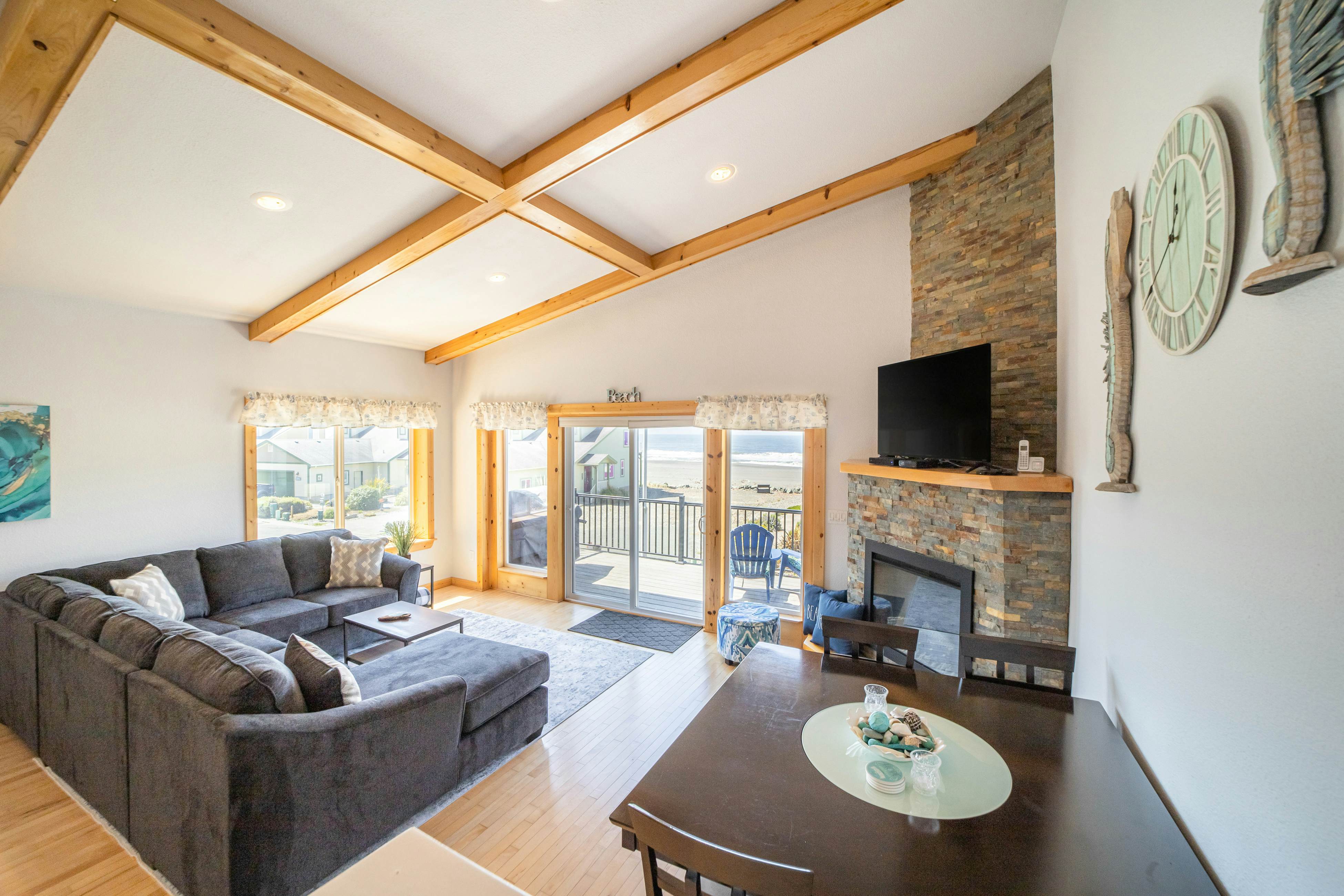 Gold Beach Vacation Rentals, Oceanfront Vacation Homes Vacasa