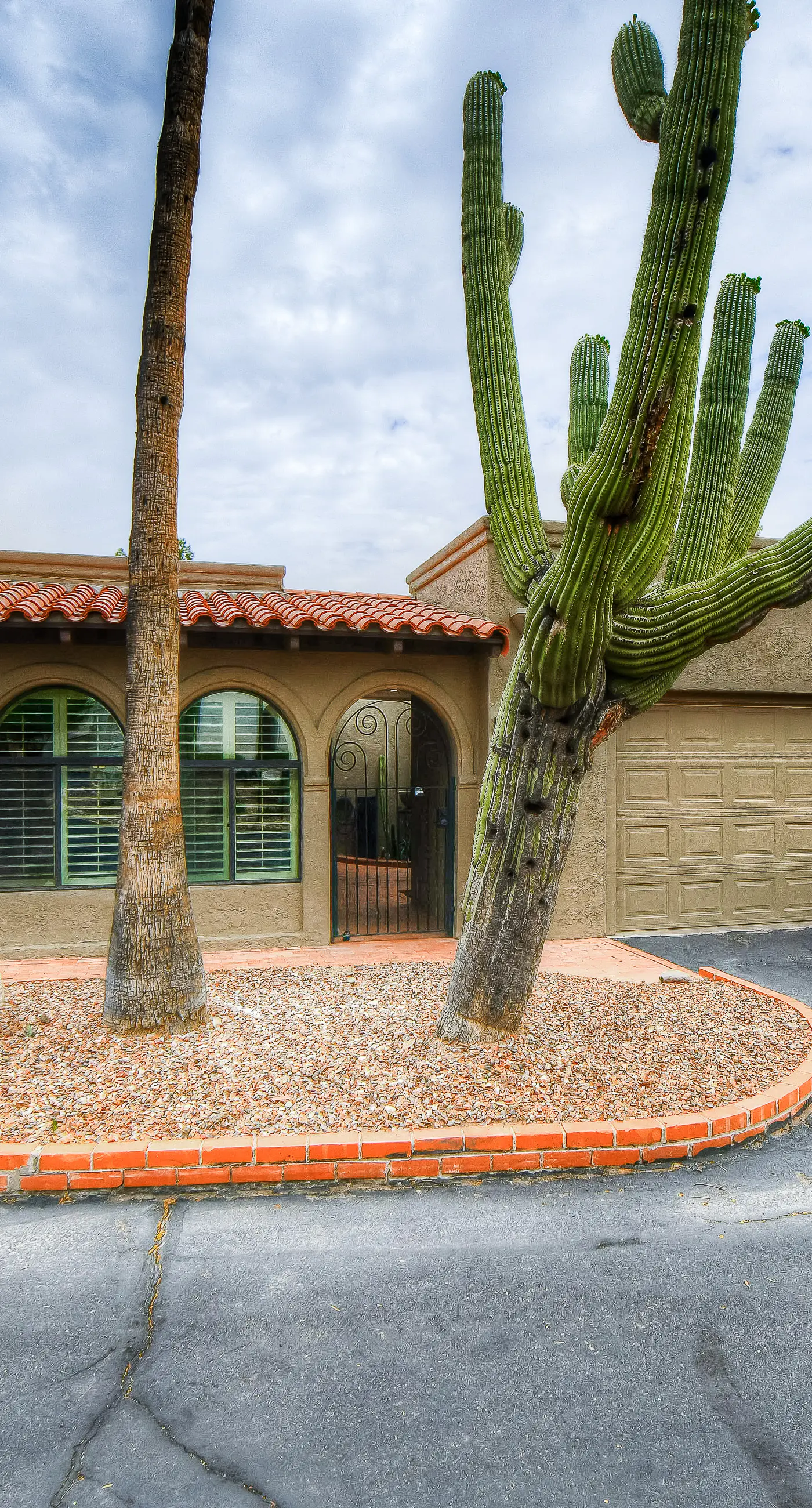 Colonia Verde 2 BD Tucson, AZ Vacation Rental Vacasa