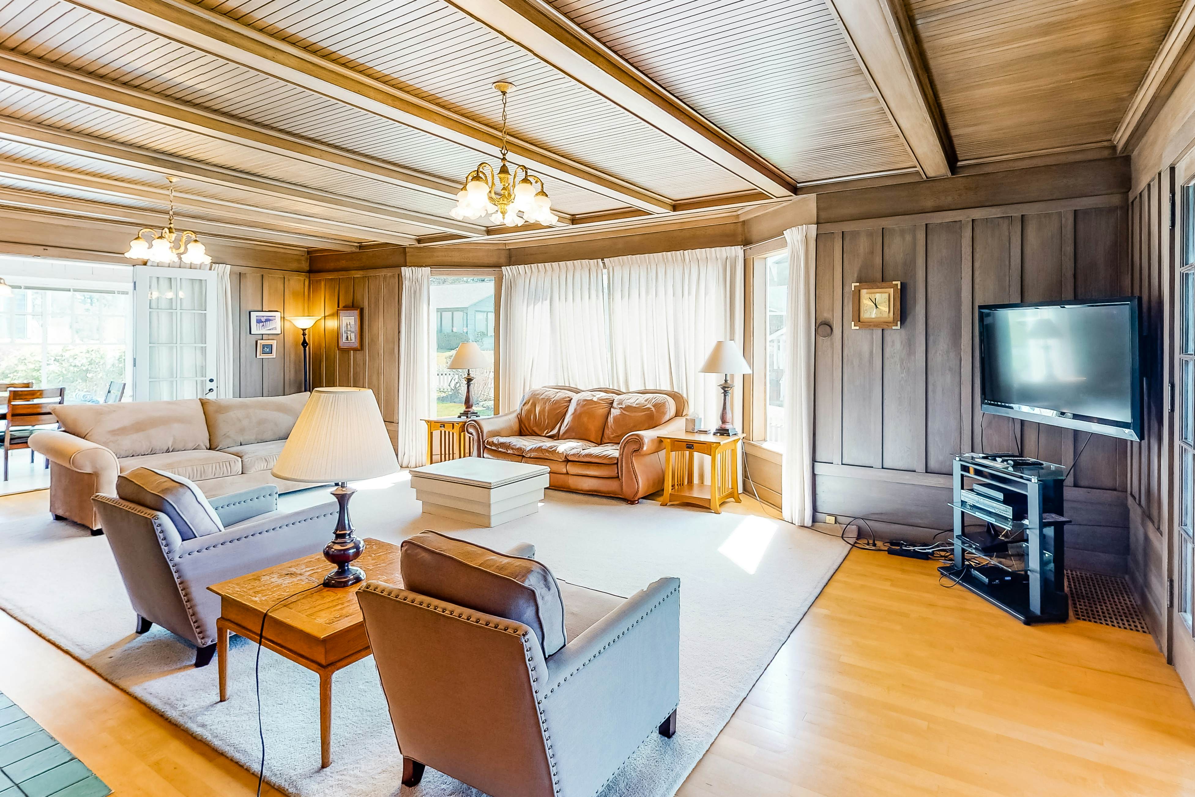 Gearhart Classic Vacation Rental 7 BD Gearhart, OR Vacation Rental