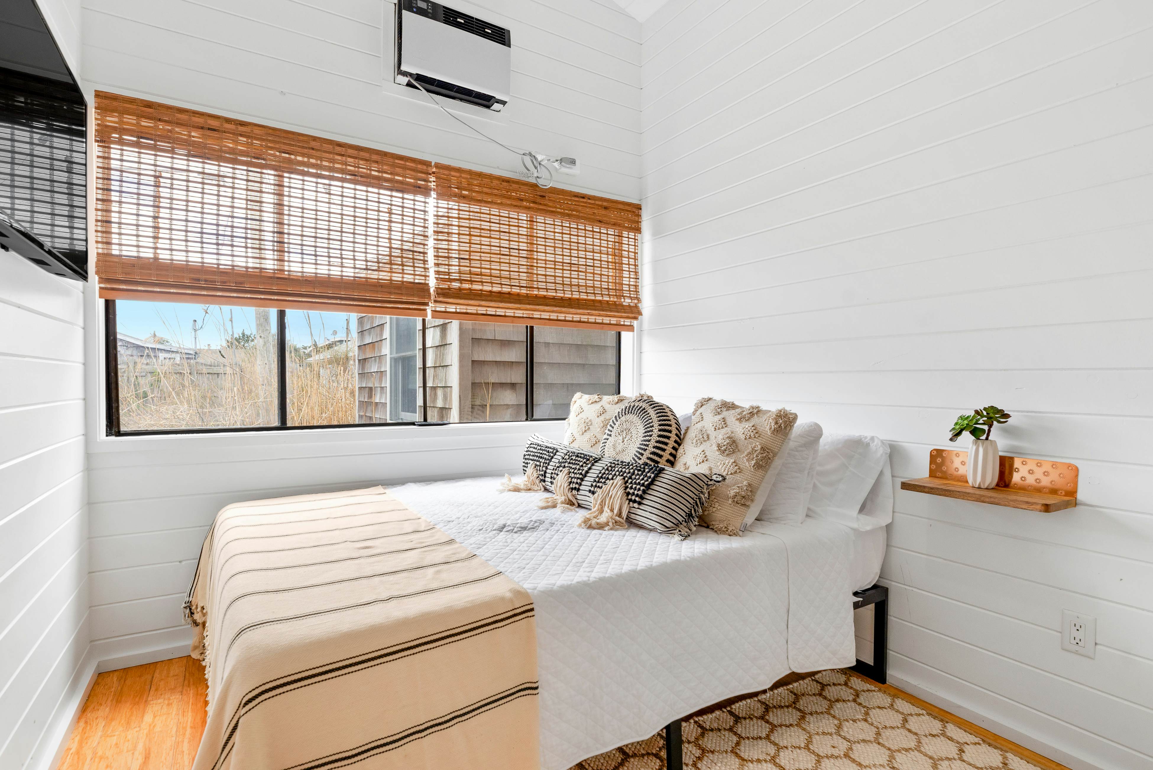 Cayuga Street Sunshine Retreat