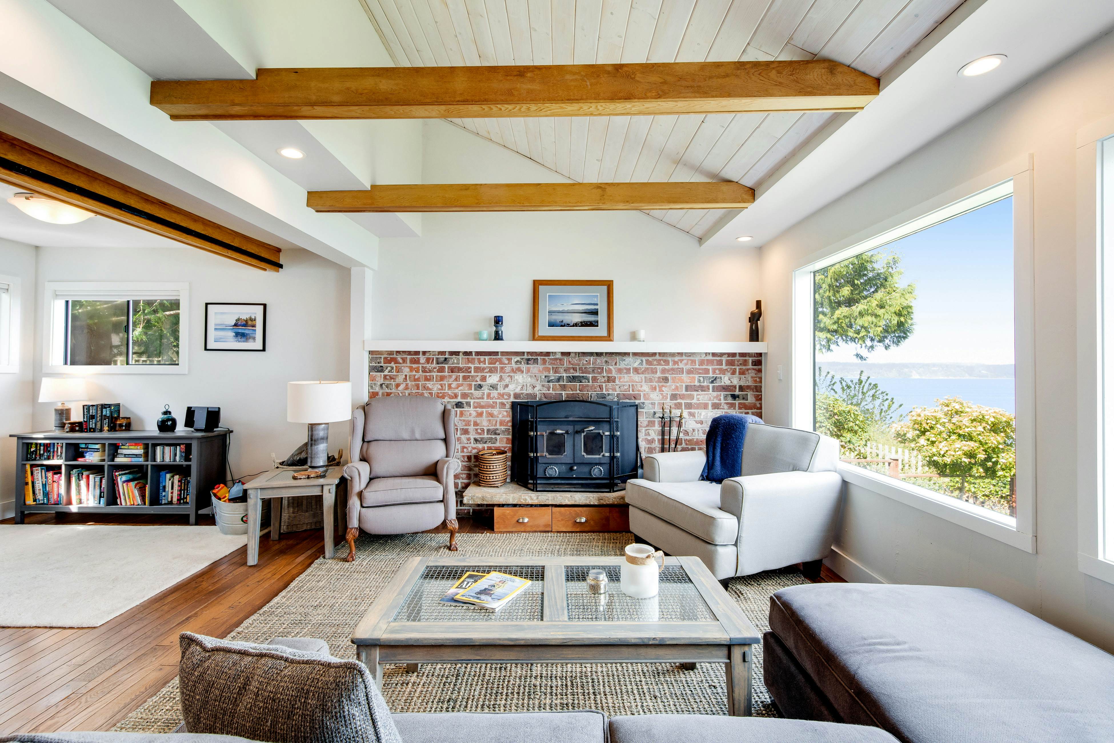 Saratoga Waterview Escape