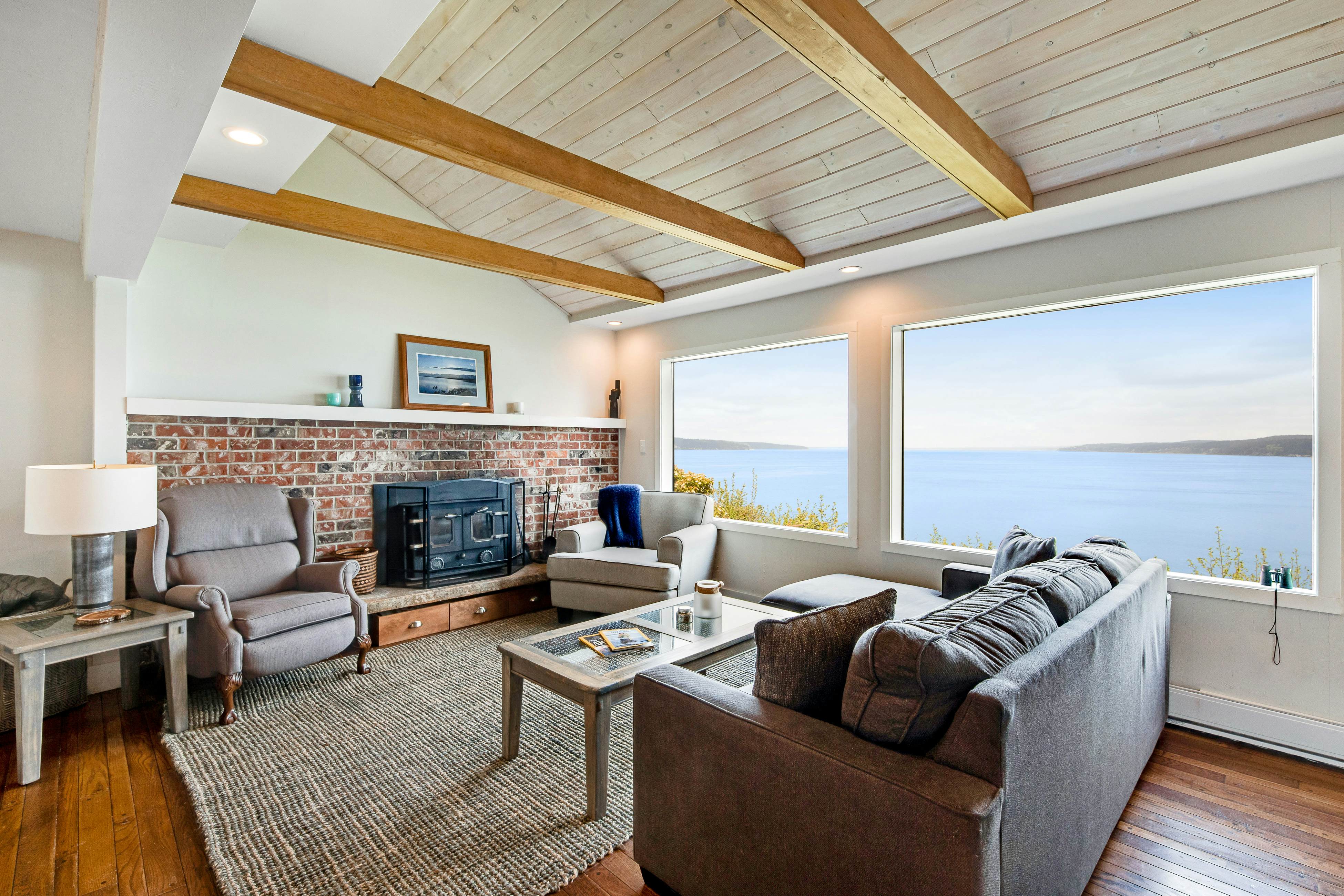 Saratoga Waterview Escape